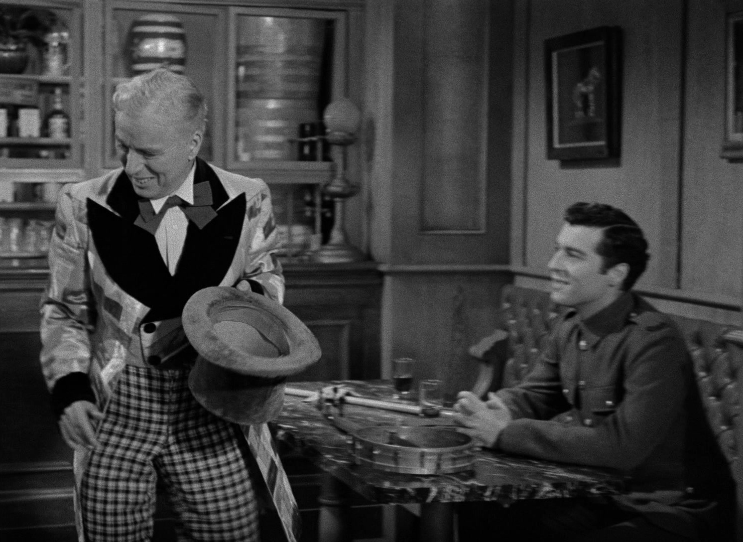 Limelight (1952), wide, 1.37:1 — film still