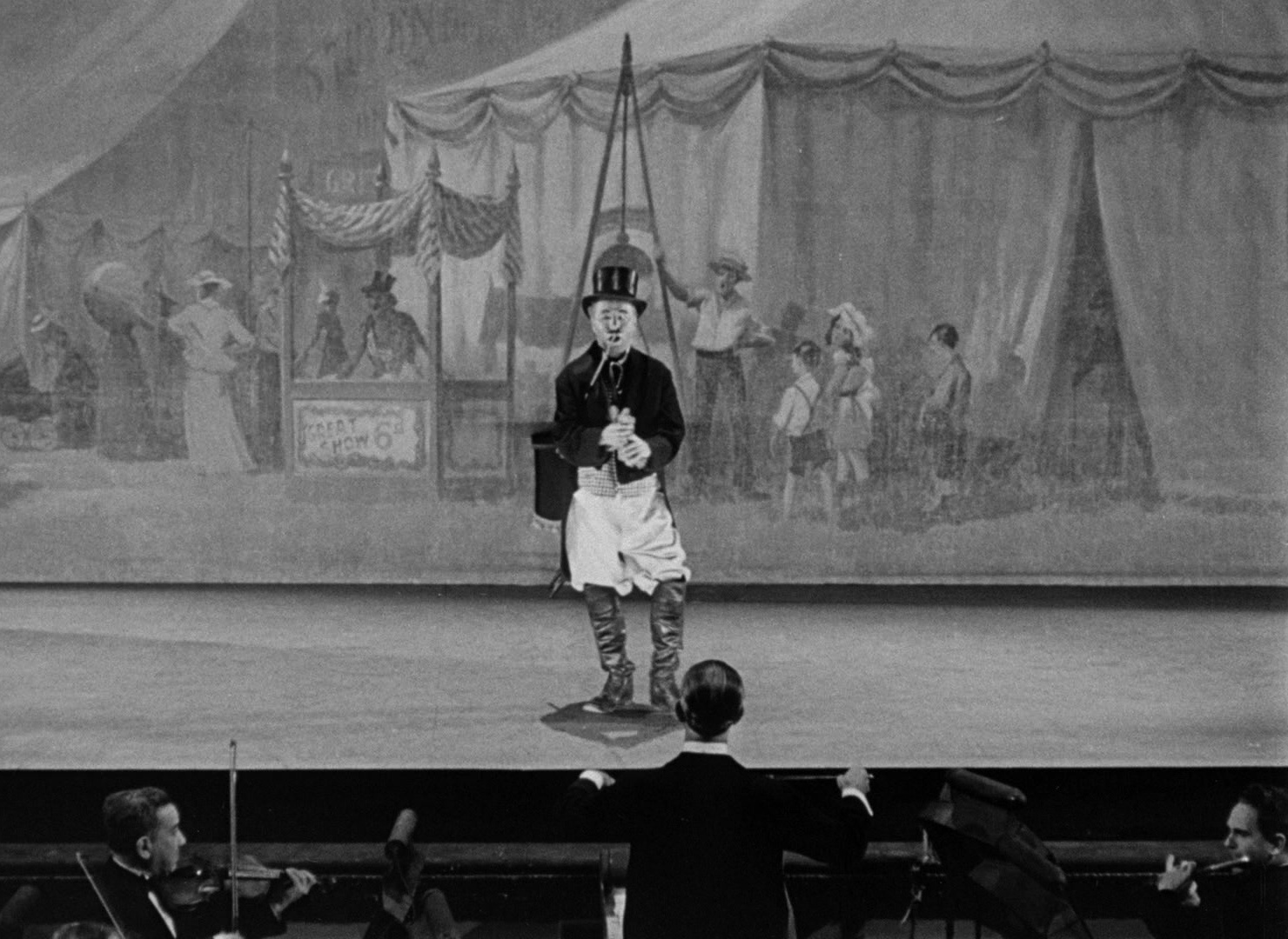 Limelight (1952), wide, 1.37:1 — film still