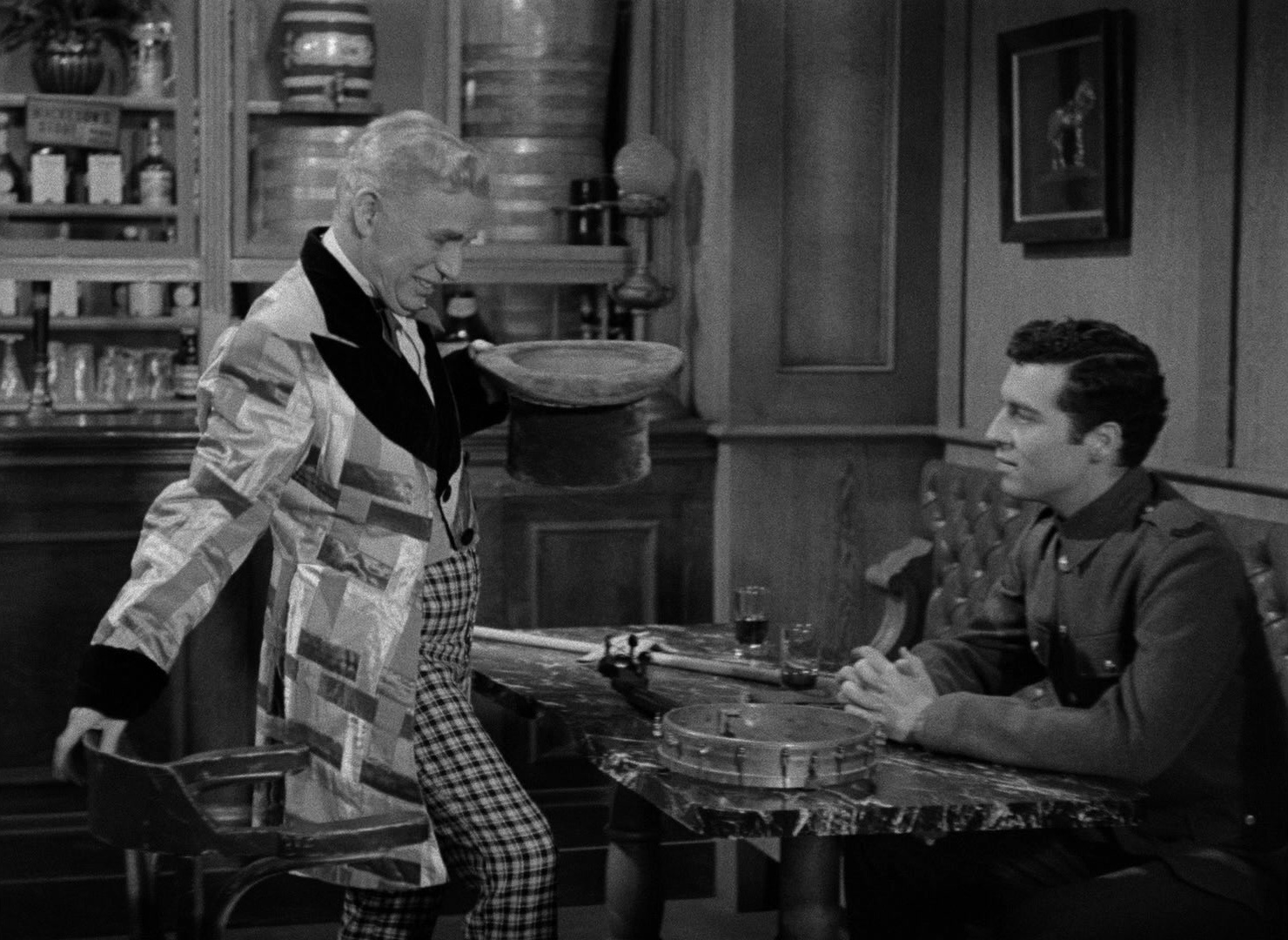 Limelight (1952), wide, 1.37:1 — film still