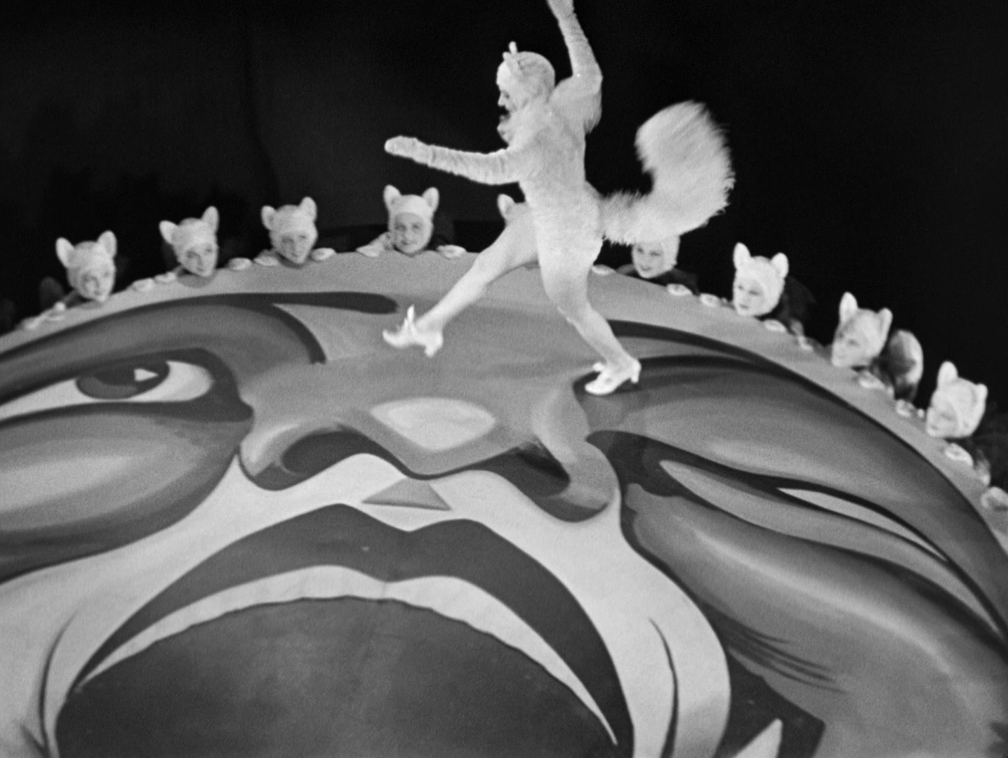 Footlight Parade (1933), wide, 1.33:1 — film still