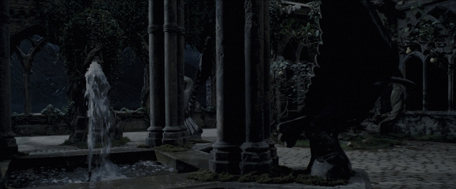 Wide shot frame from Harry Potter and the Prisoner of Azkaban — fountain