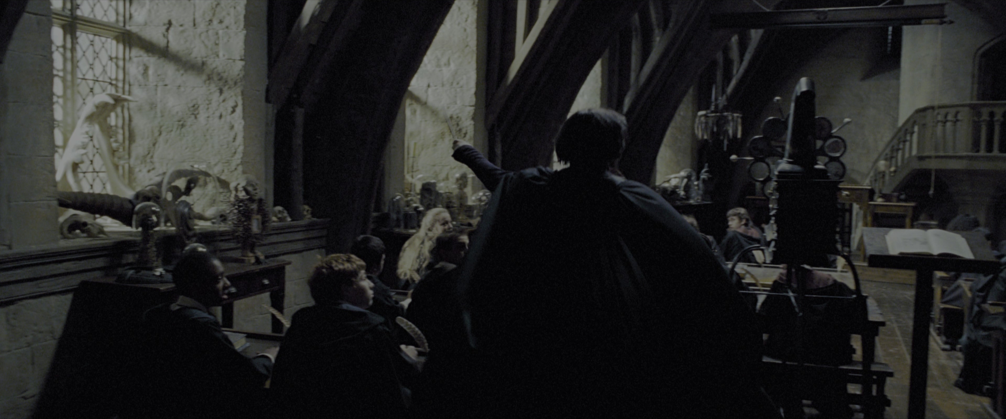 Harry Potter and the Prisoner of Azkaban (2004), wide, 2.40:1 — film still