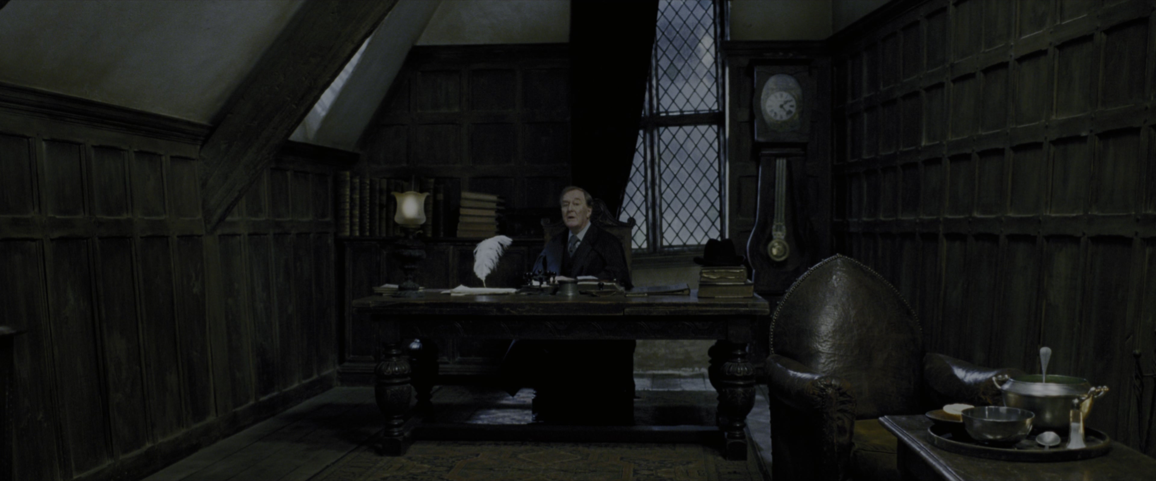 Harry Potter and the Prisoner of Azkaban (2004), wide, 2.40:1 — film still