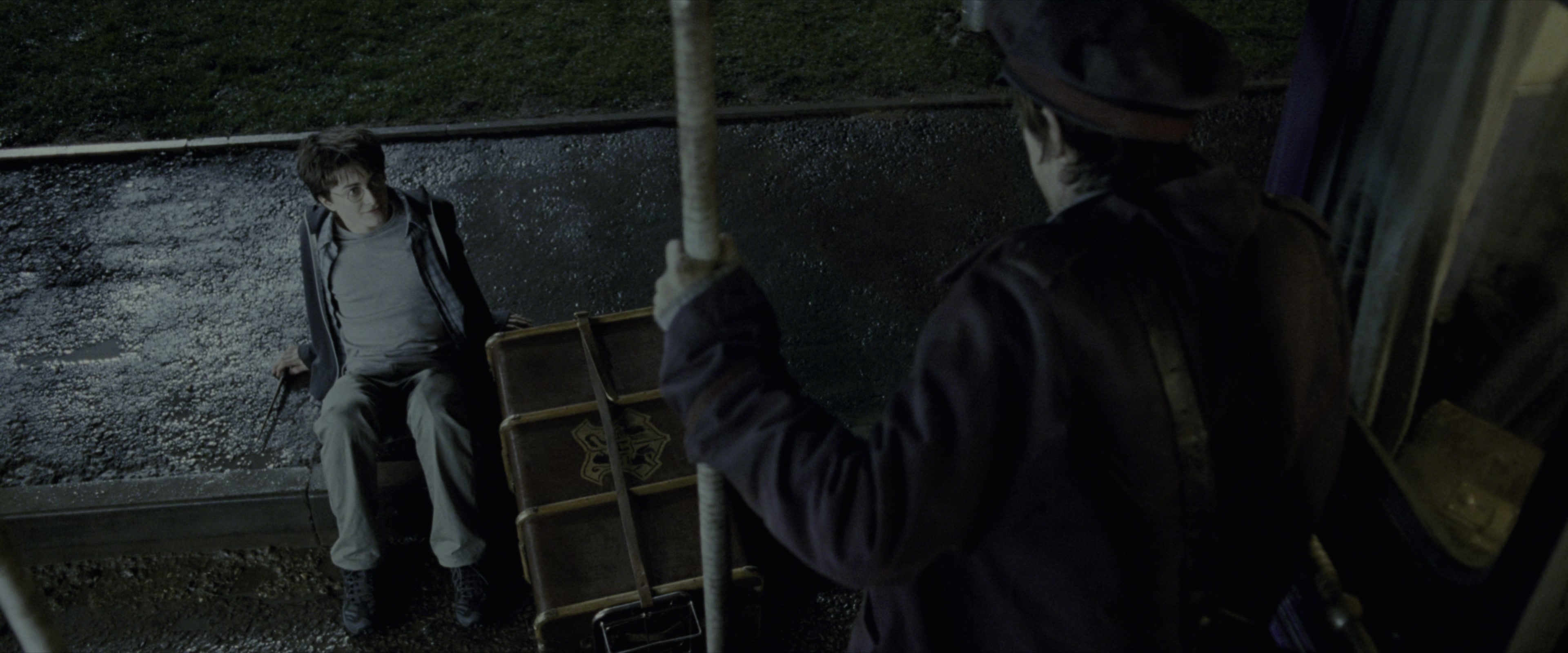 Harry Potter and the Prisoner of Azkaban (2004), wide, 2.40:1 — film still