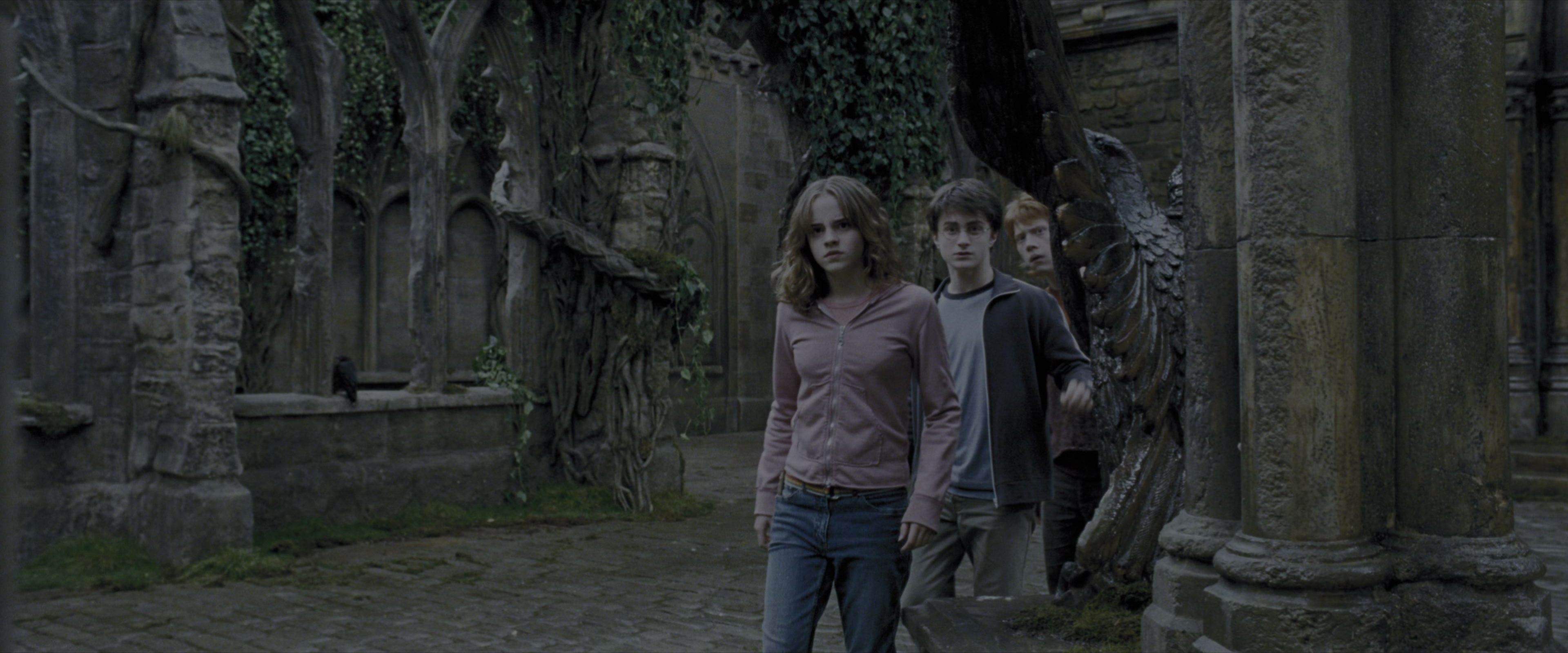 Harry Potter and the Prisoner of Azkaban (2004), wide, 2.40:1 — film still
