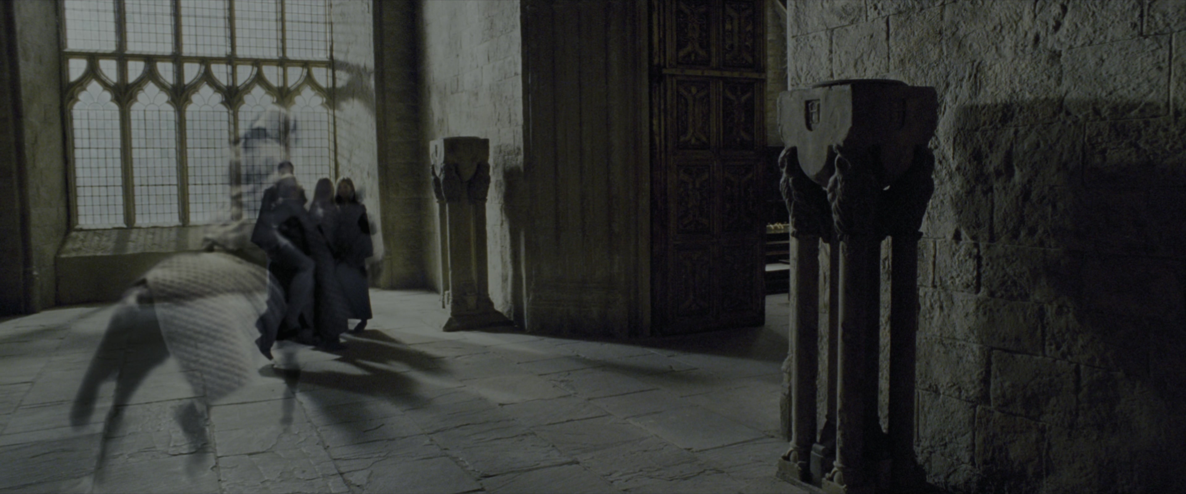Harry Potter and the Prisoner of Azkaban (2004), wide, 2.40:1 — film still
