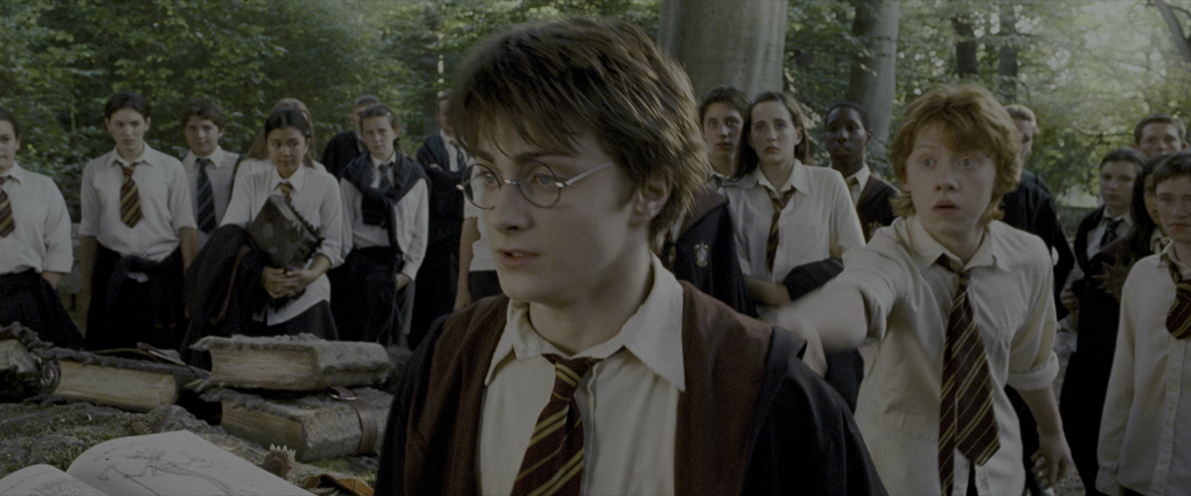Harry Potter and the Prisoner of Azkaban (2004), wide, 2.40:1 — film still
