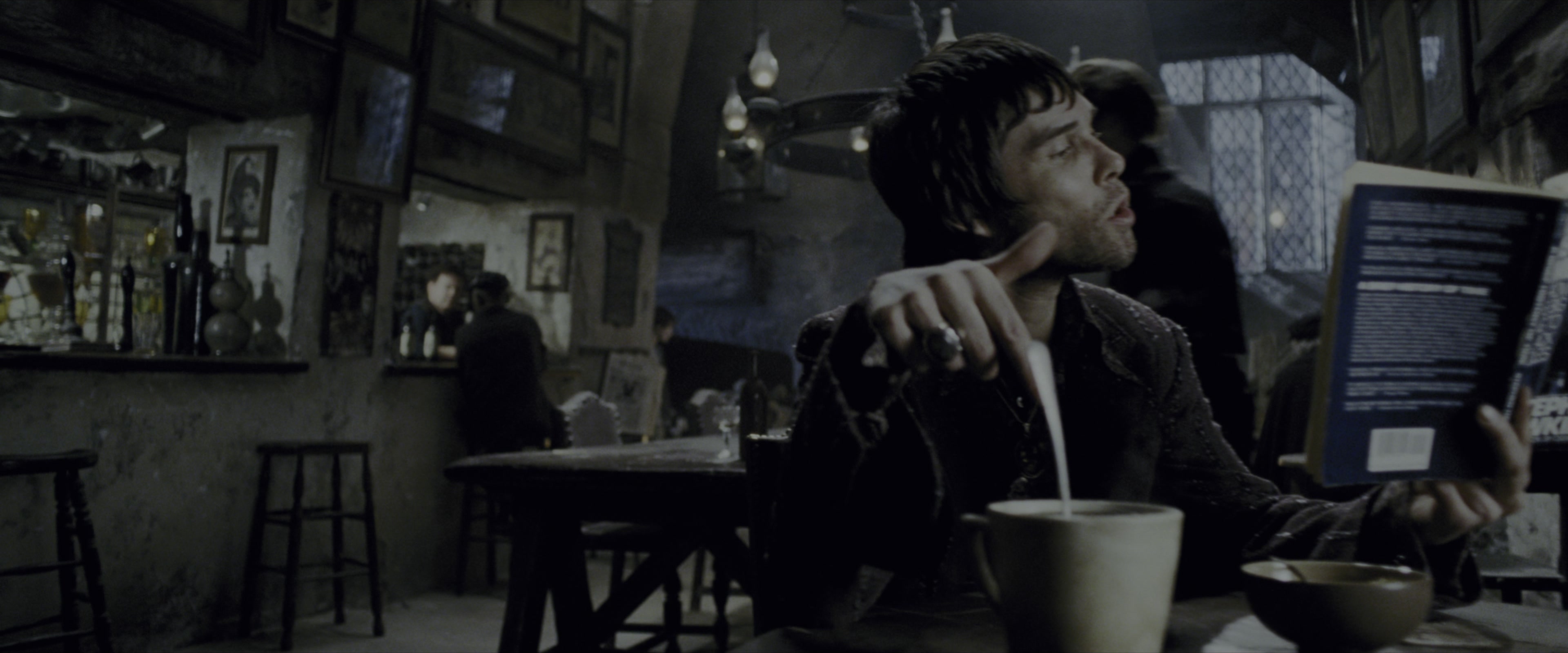 Harry Potter and the Prisoner of Azkaban (2004), wide, 2.40:1 — film still