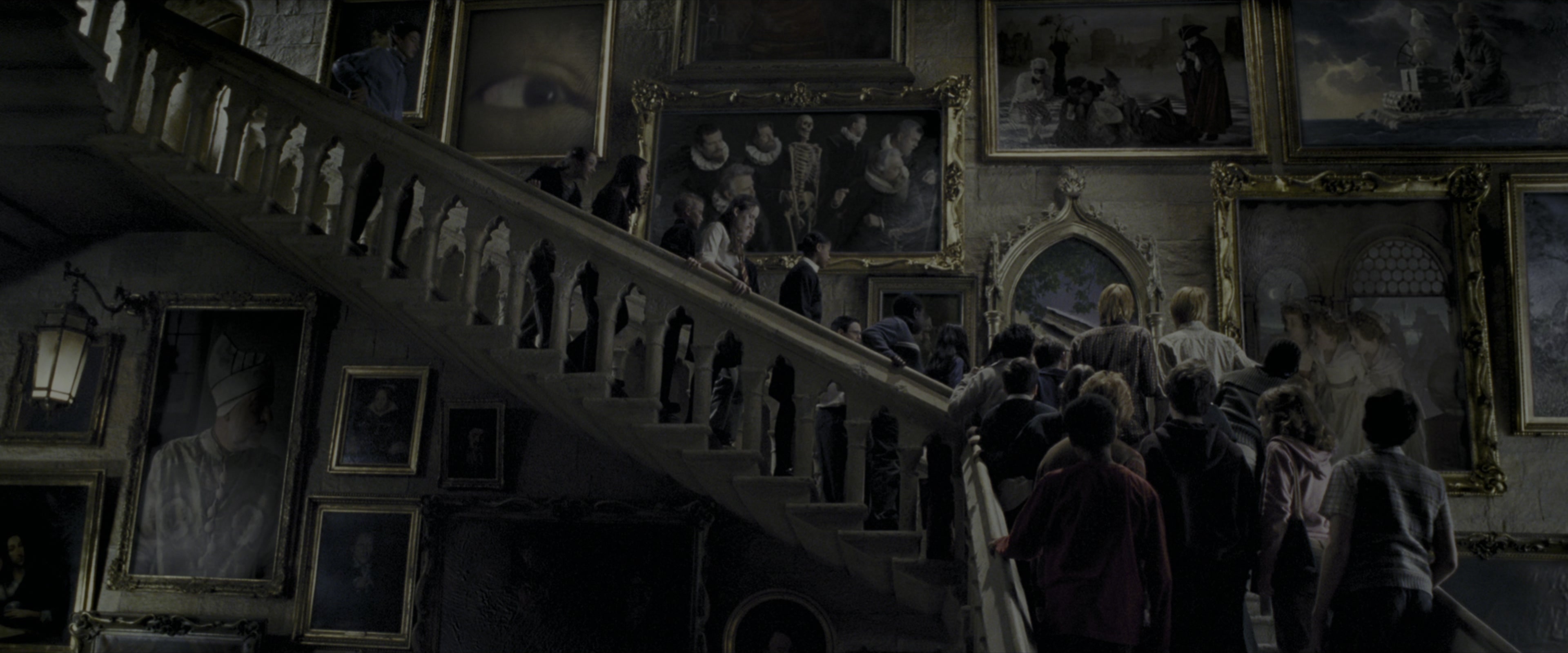 Harry Potter and the Prisoner of Azkaban (2004), wide, 2.40:1 — film still