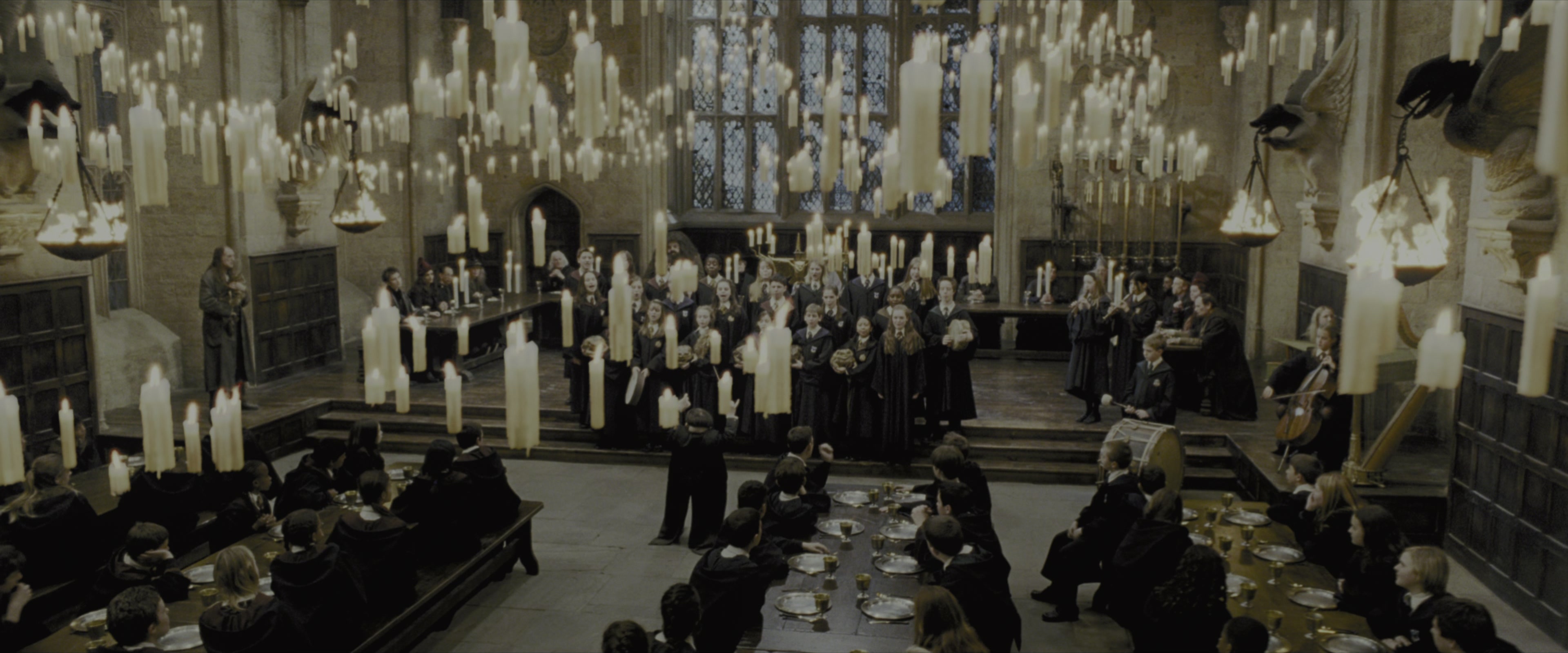Harry Potter and the Prisoner of Azkaban (2004), wide, 2.40:1 — film still
