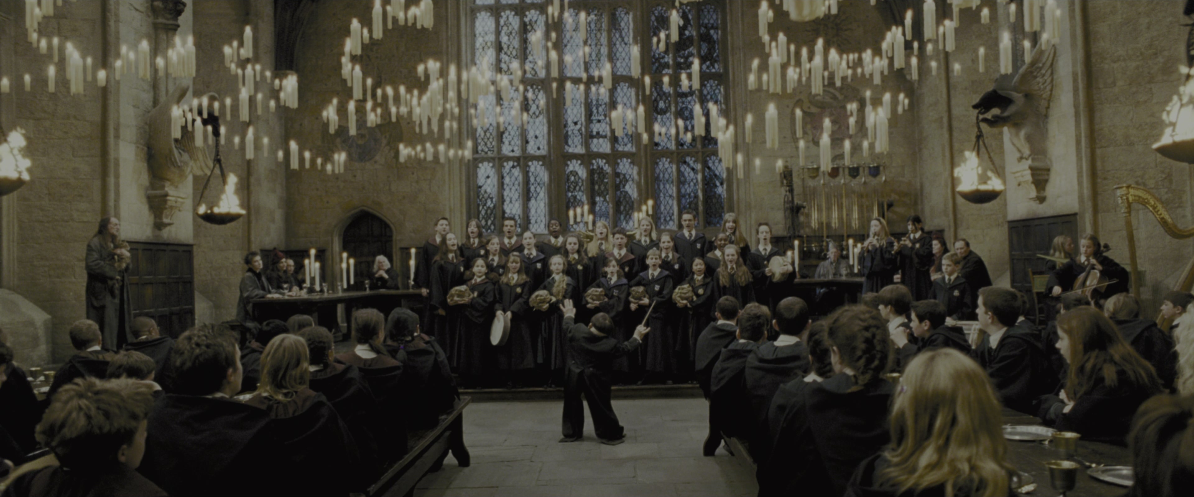 Harry Potter and the Prisoner of Azkaban (2004), wide, 2.40:1 — film still