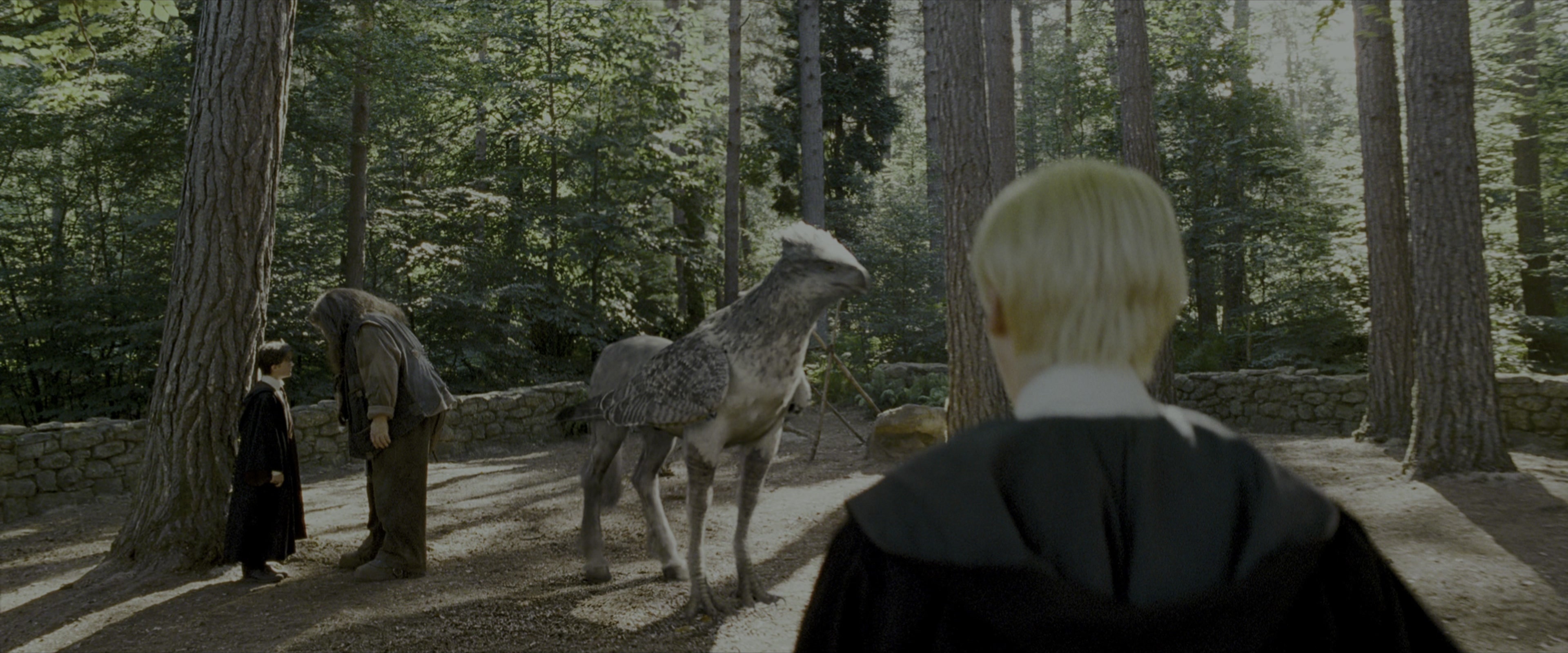 Harry Potter and the Prisoner of Azkaban (2004), wide, 2.40:1 — film still