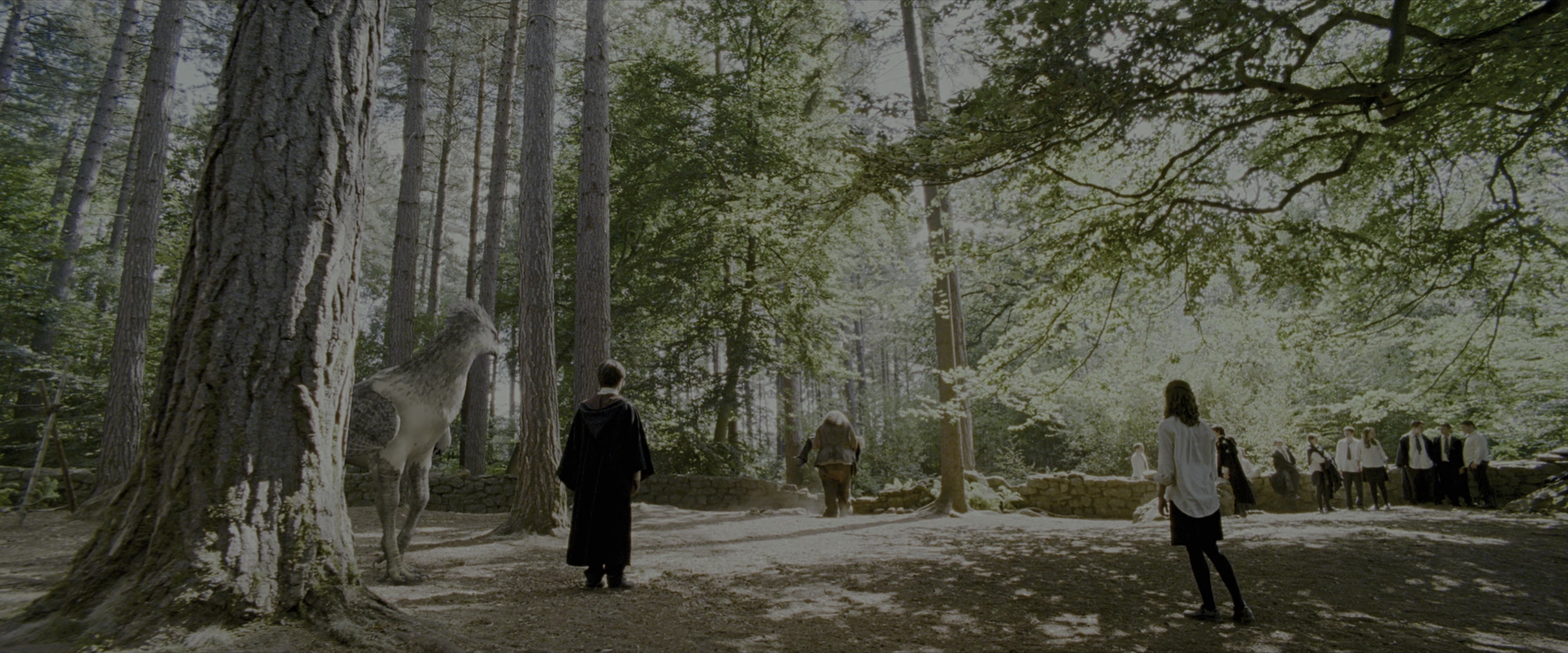 Harry Potter and the Prisoner of Azkaban (2004), wide, 2.40:1 — film still