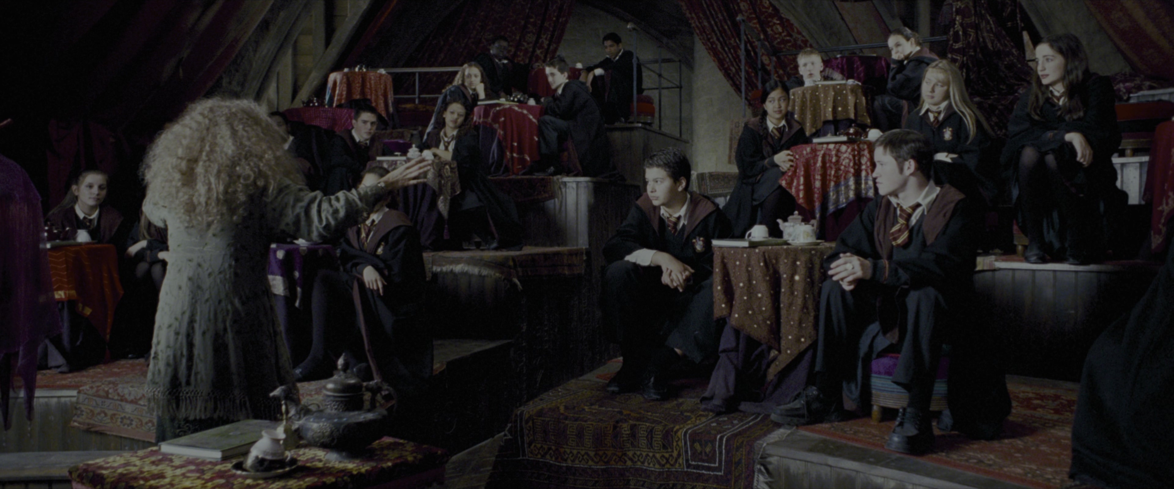 Harry Potter and the Prisoner of Azkaban (2004), wide, 2.40:1 — film still