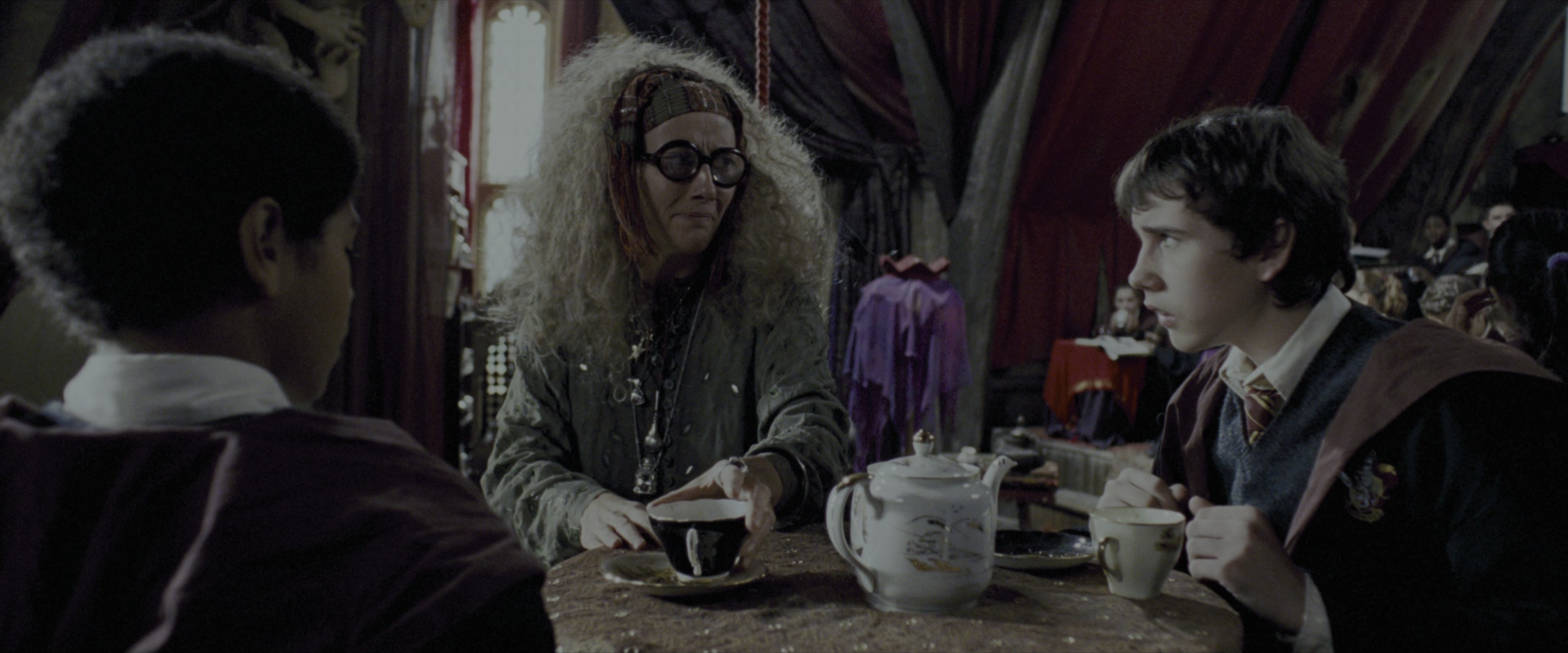 Harry Potter and the Prisoner of Azkaban (2004), wide, 2.40:1 — film still