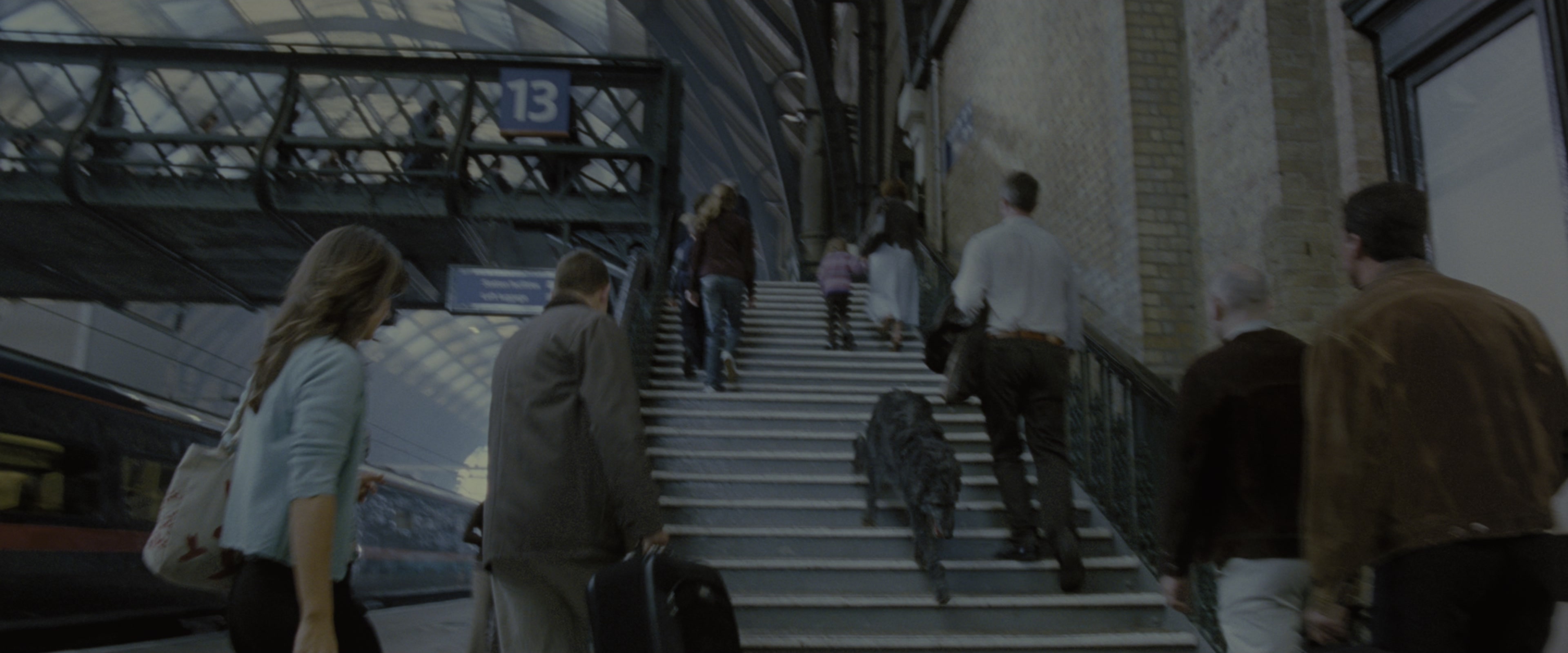 Harry Potter and the Order of the Phoenix (2007), wide, 2.40:1 — film still