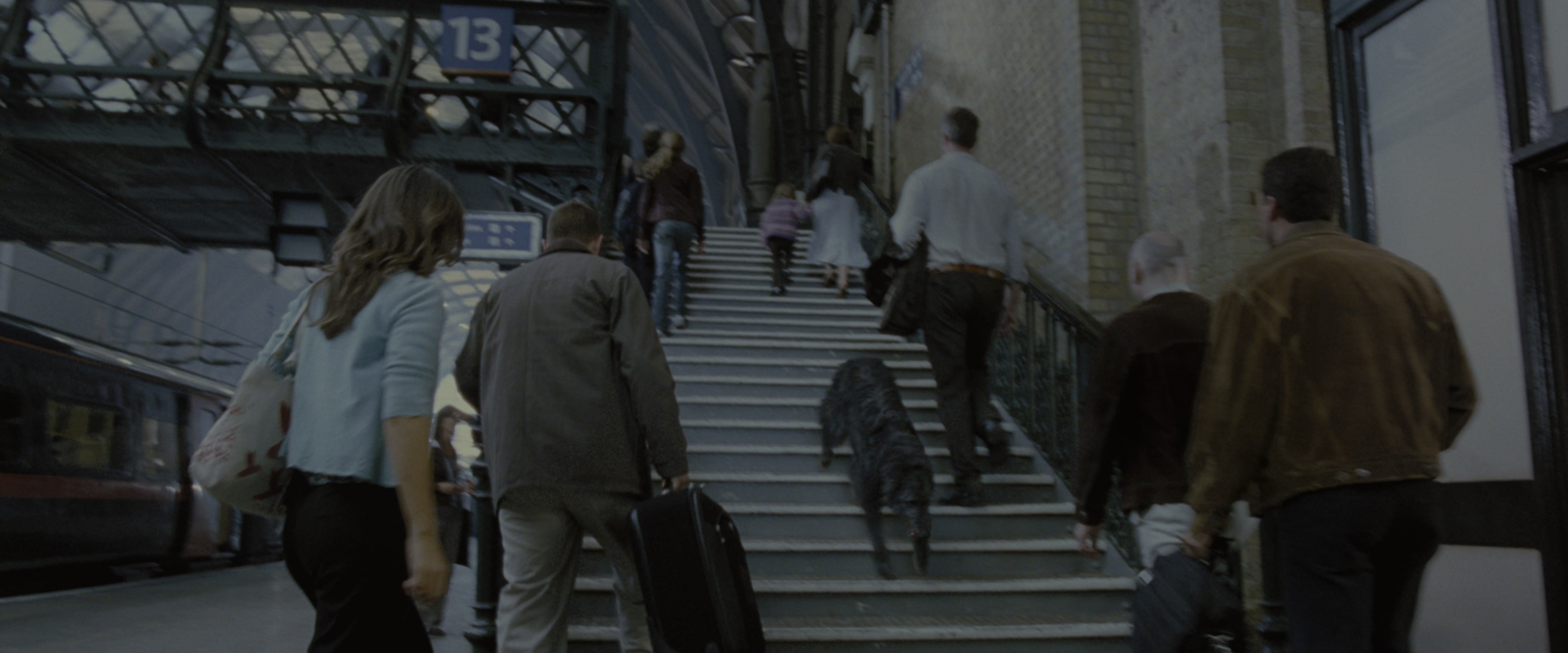 Harry Potter and the Order of the Phoenix (2007), wide, 2.40:1 — film still