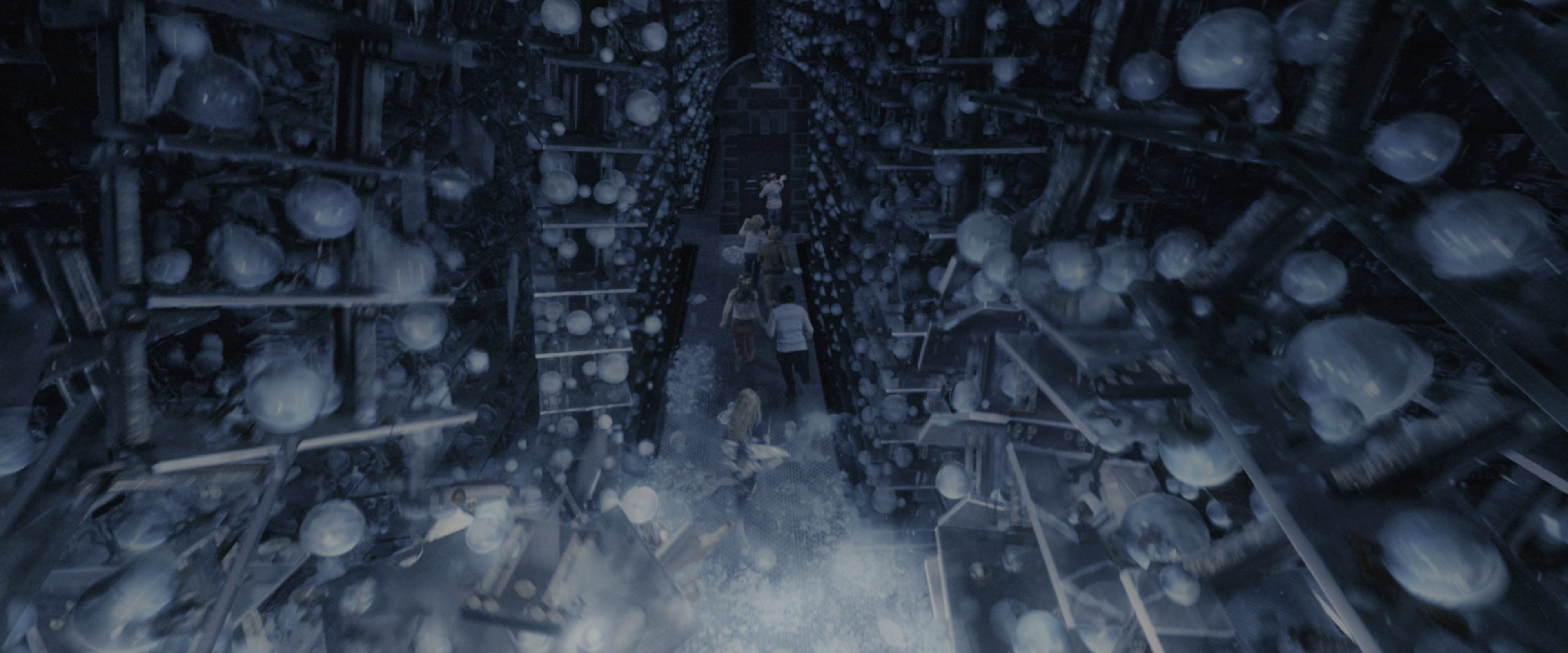 Harry Potter and the Order of the Phoenix (2007), wide, 2.40:1 — film still
