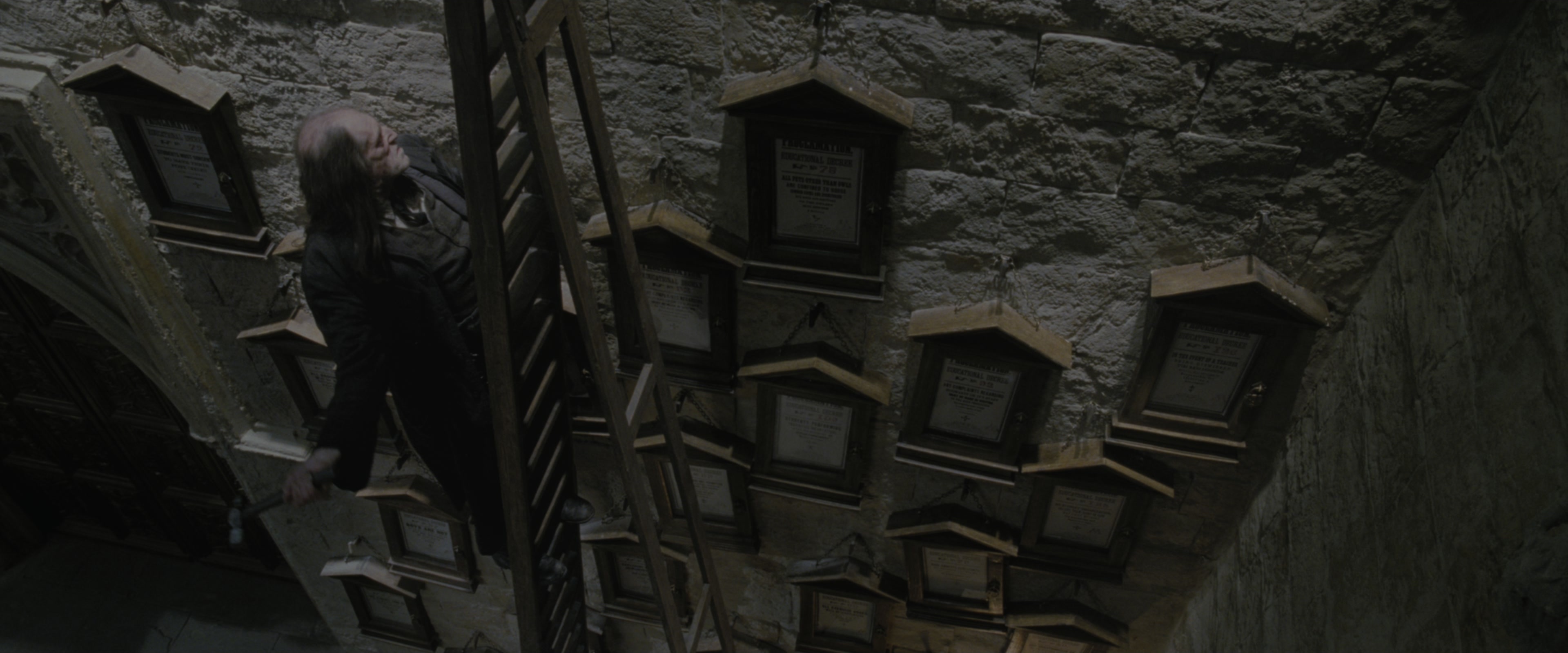 Harry Potter and the Order of the Phoenix (2007), wide, 2.40:1 — film still