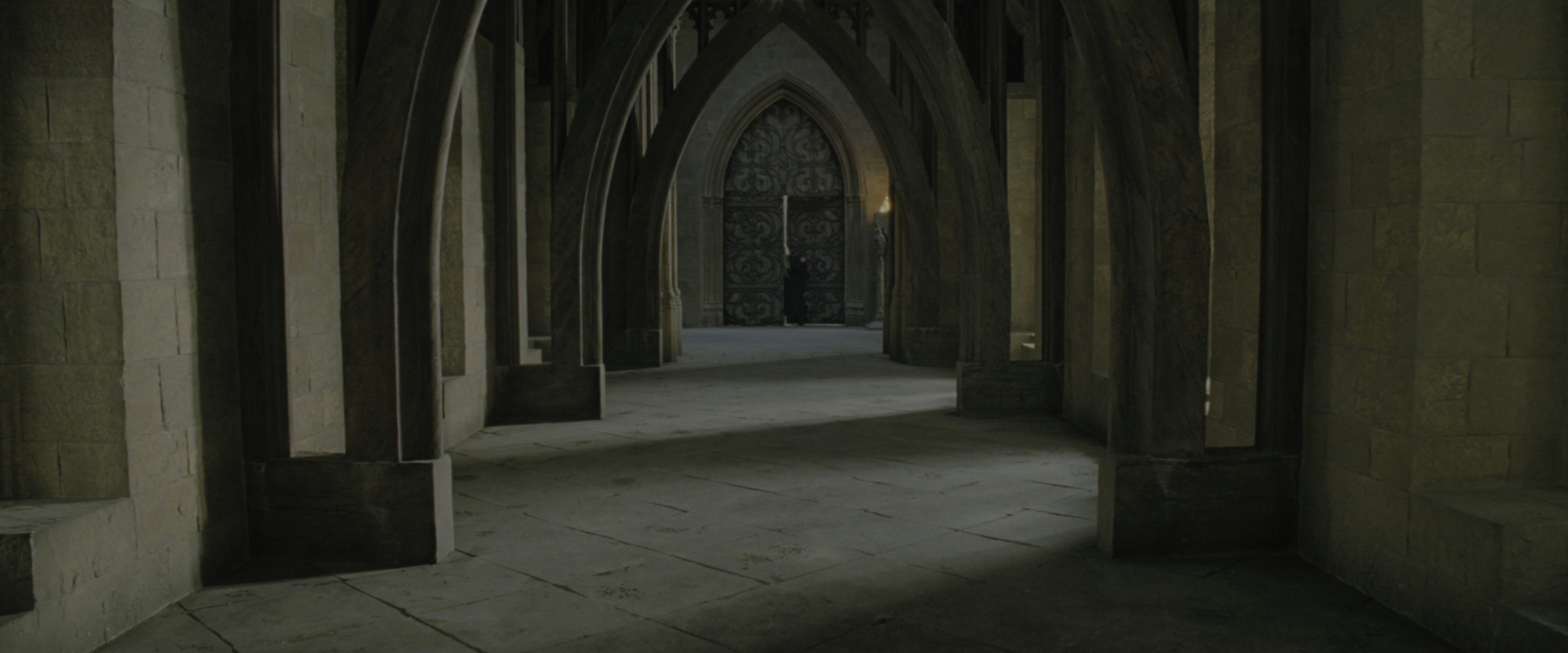 Harry Potter and the Order of the Phoenix (2007), wide, 2.40:1 — film still