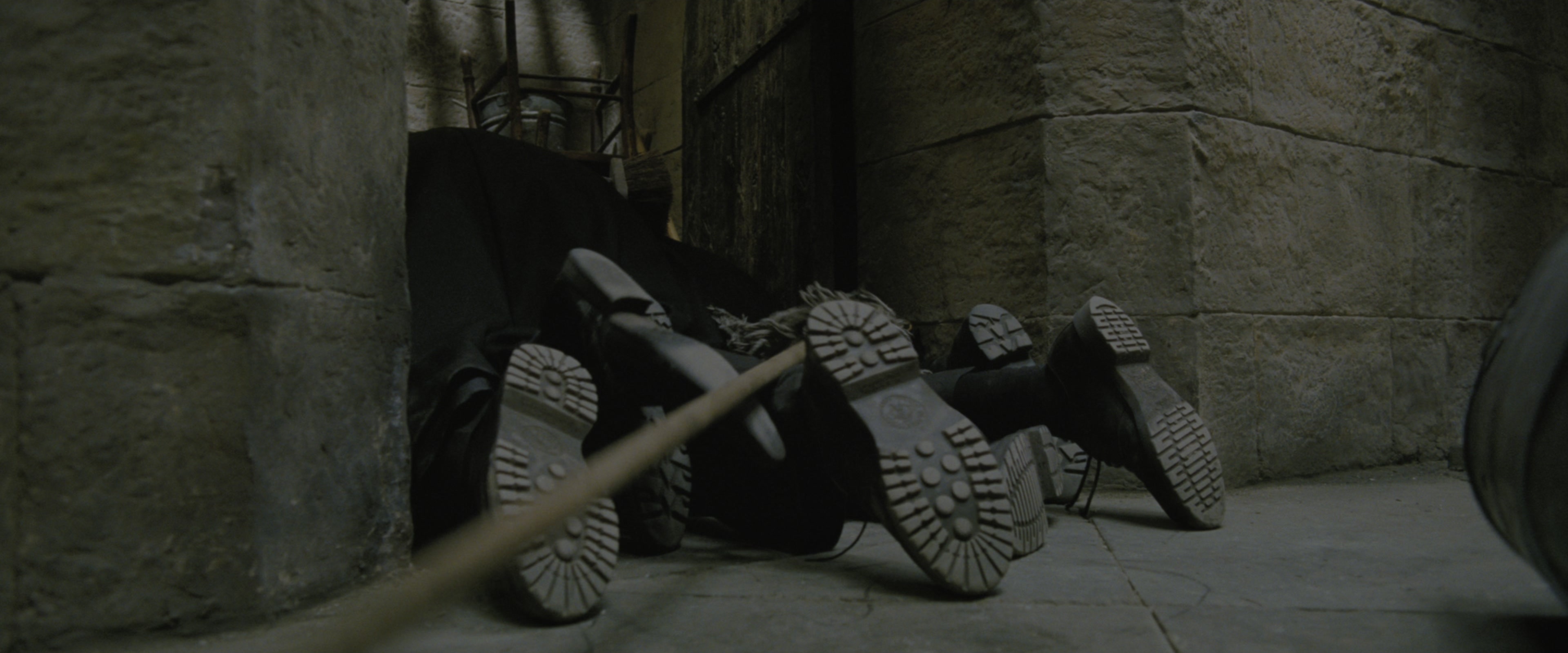 Harry Potter and the Order of the Phoenix (2007), wide, 2.40:1 — film still