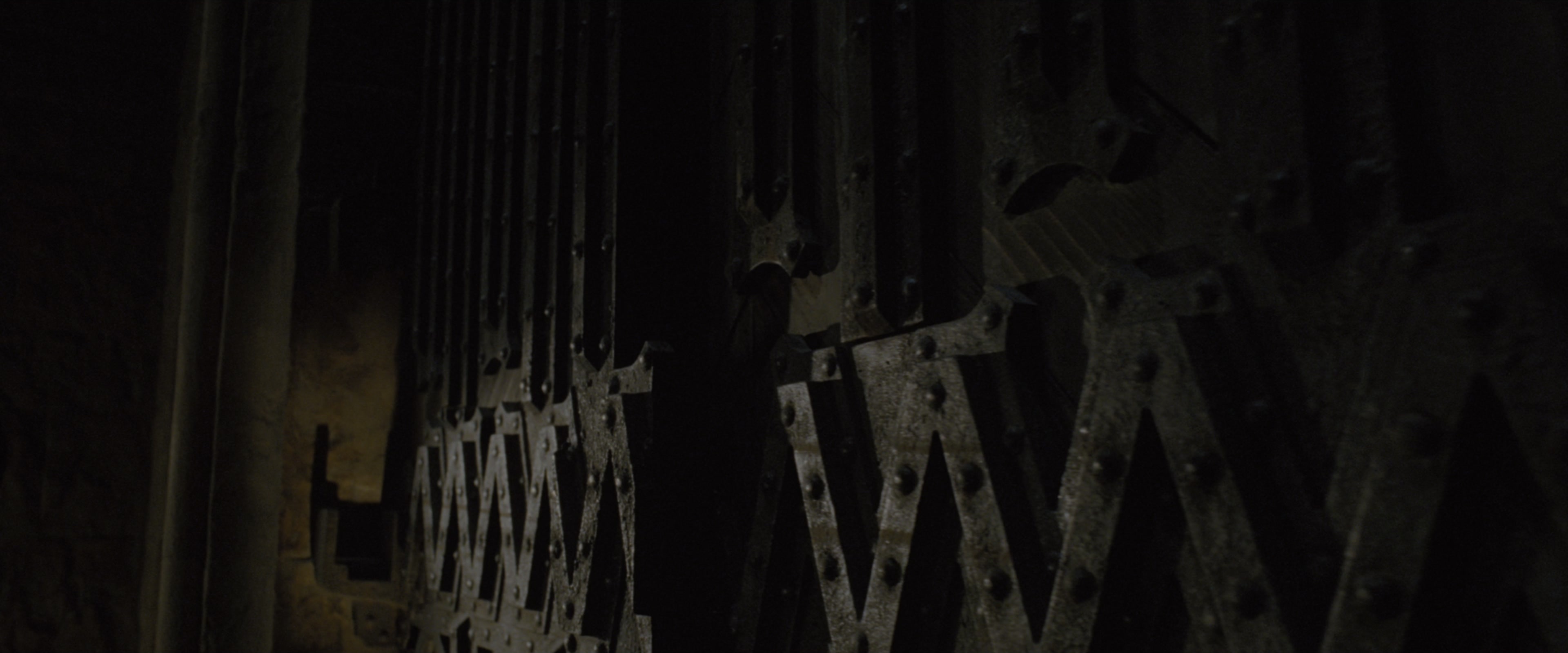 Harry Potter and the Order of the Phoenix (2007), wide, 2.40:1 — film still