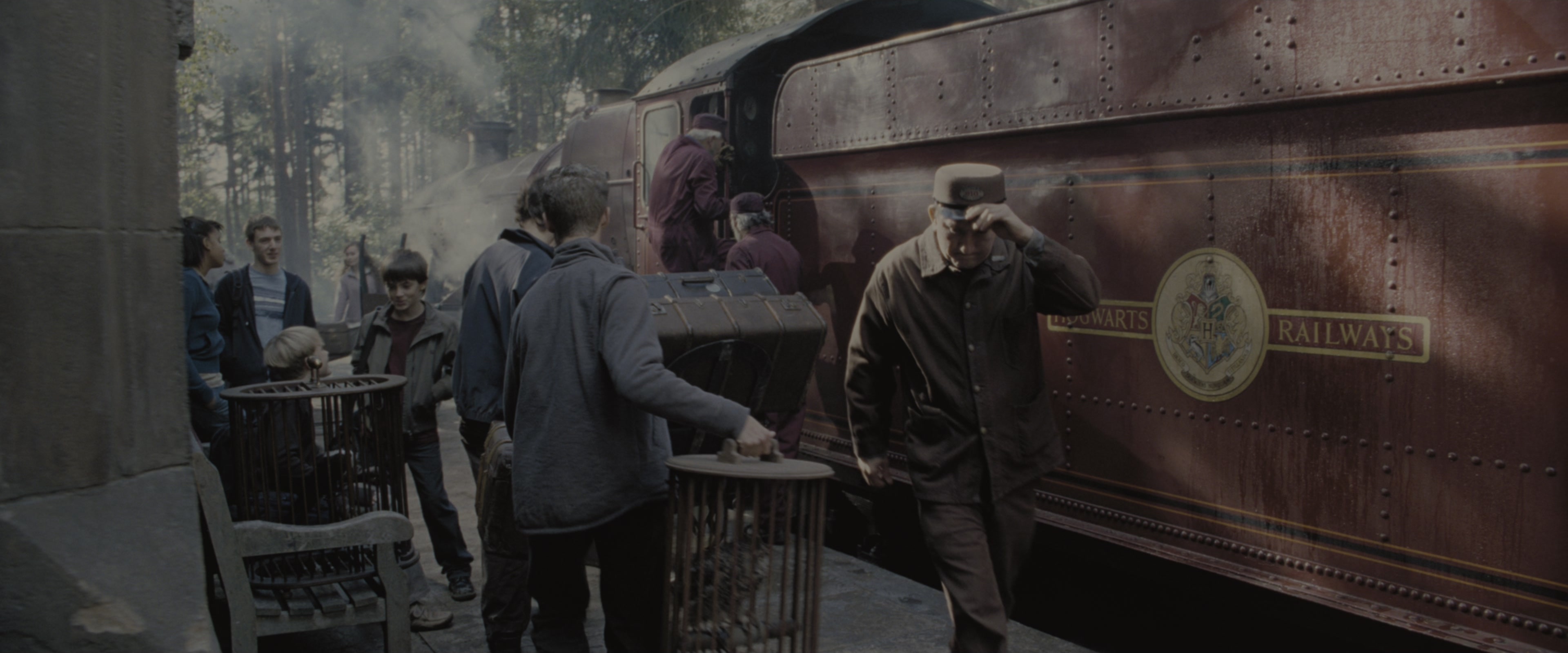 Harry Potter and the Order of the Phoenix (2007), wide, 2.40:1 — film still