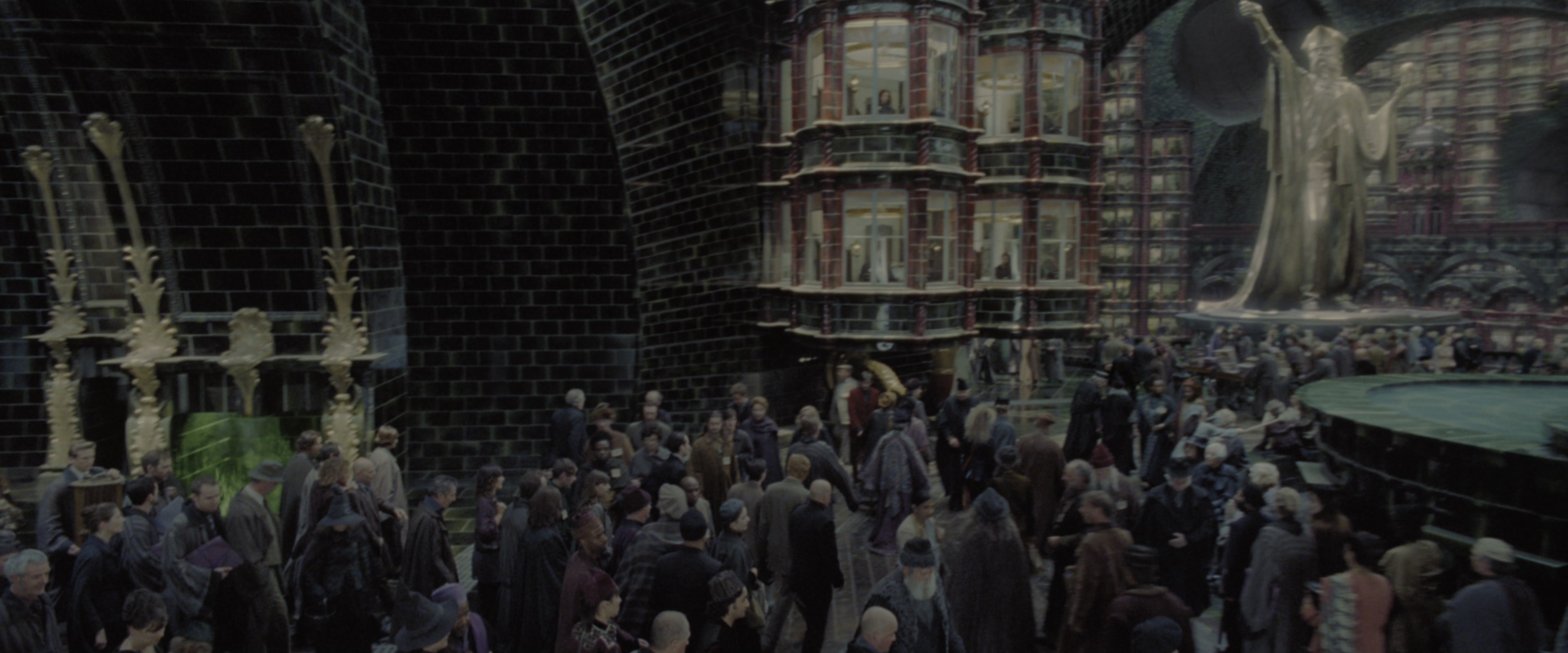 Harry Potter and the Order of the Phoenix (2007), wide, 2.40:1 — film still