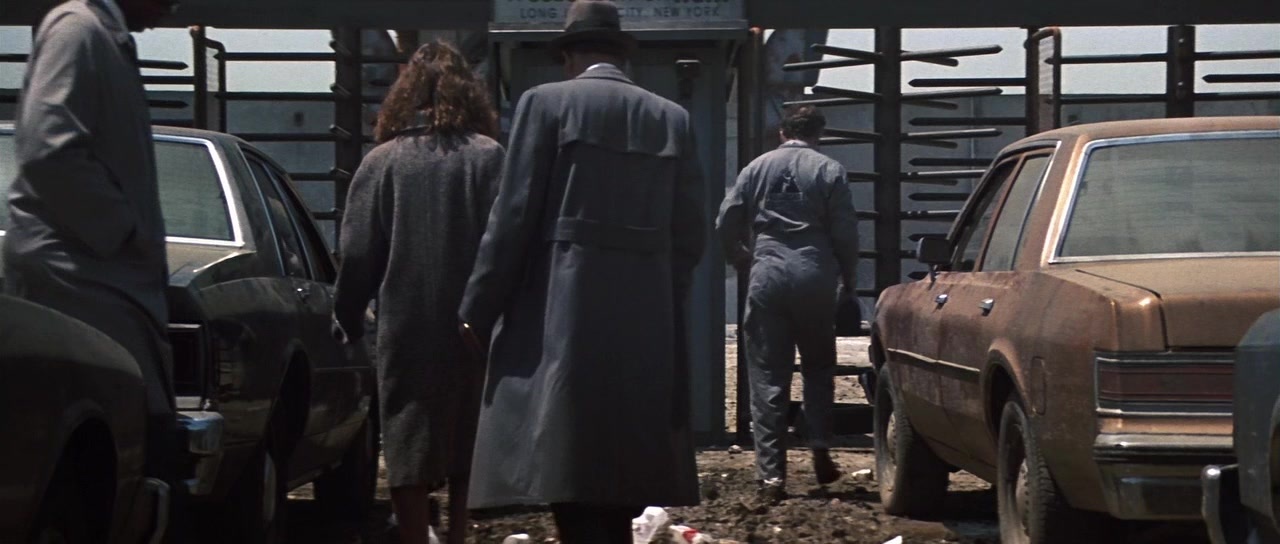 Joe Versus the Volcano (1990), wide, 2.35:1 — film still