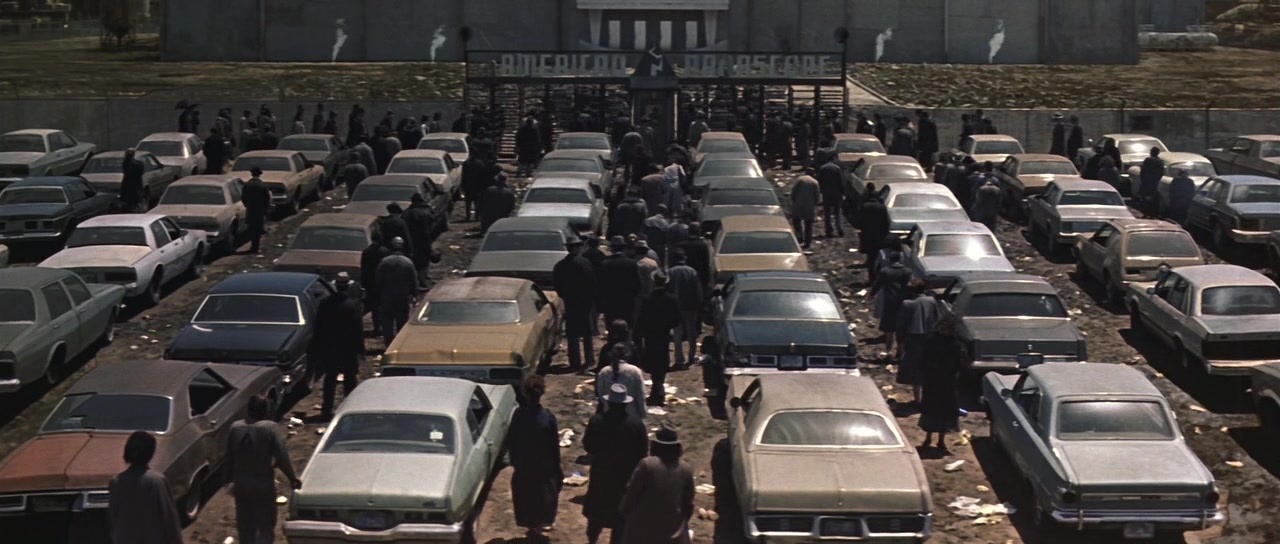 Joe Versus the Volcano (1990), wide, 2.35:1 — film still