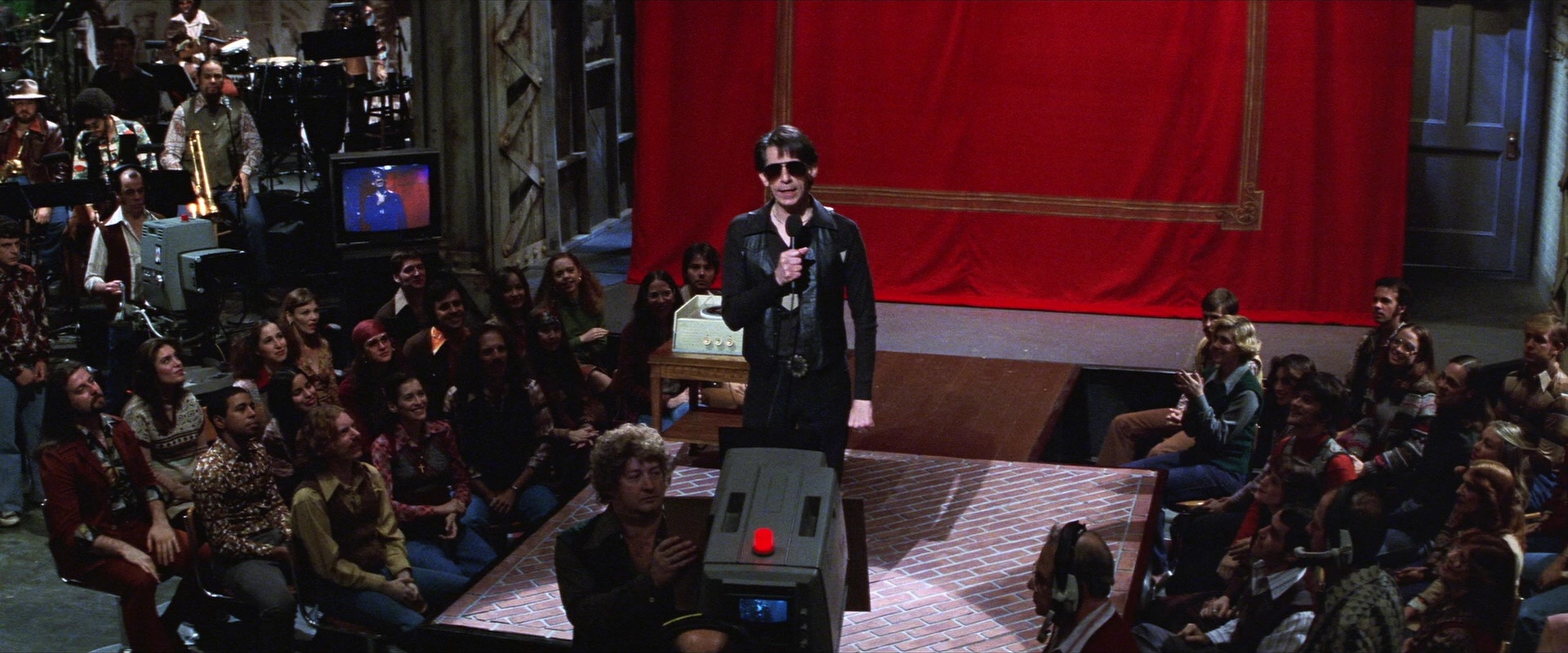 Man on the Moon (1999), wide, 2.40:1 — film still