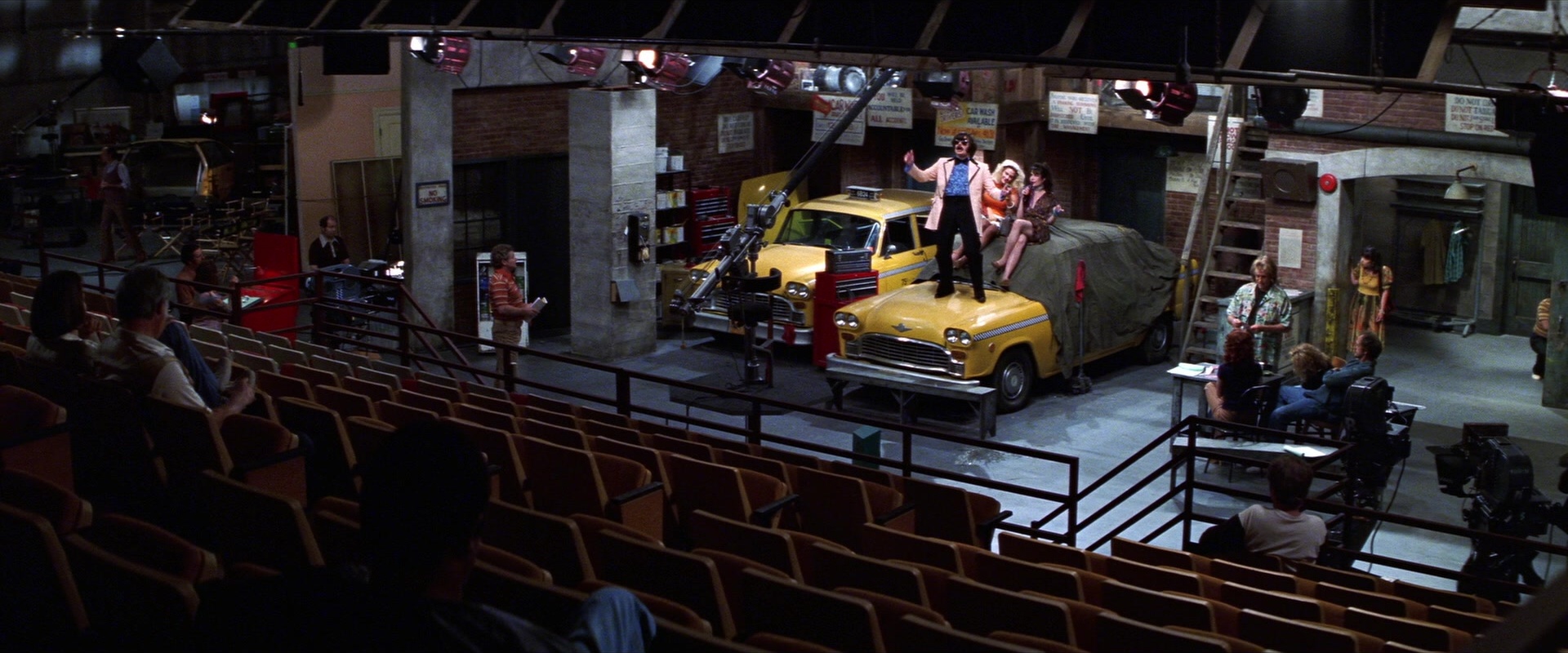 Man on the Moon (1999), wide, 2.40:1 — film still