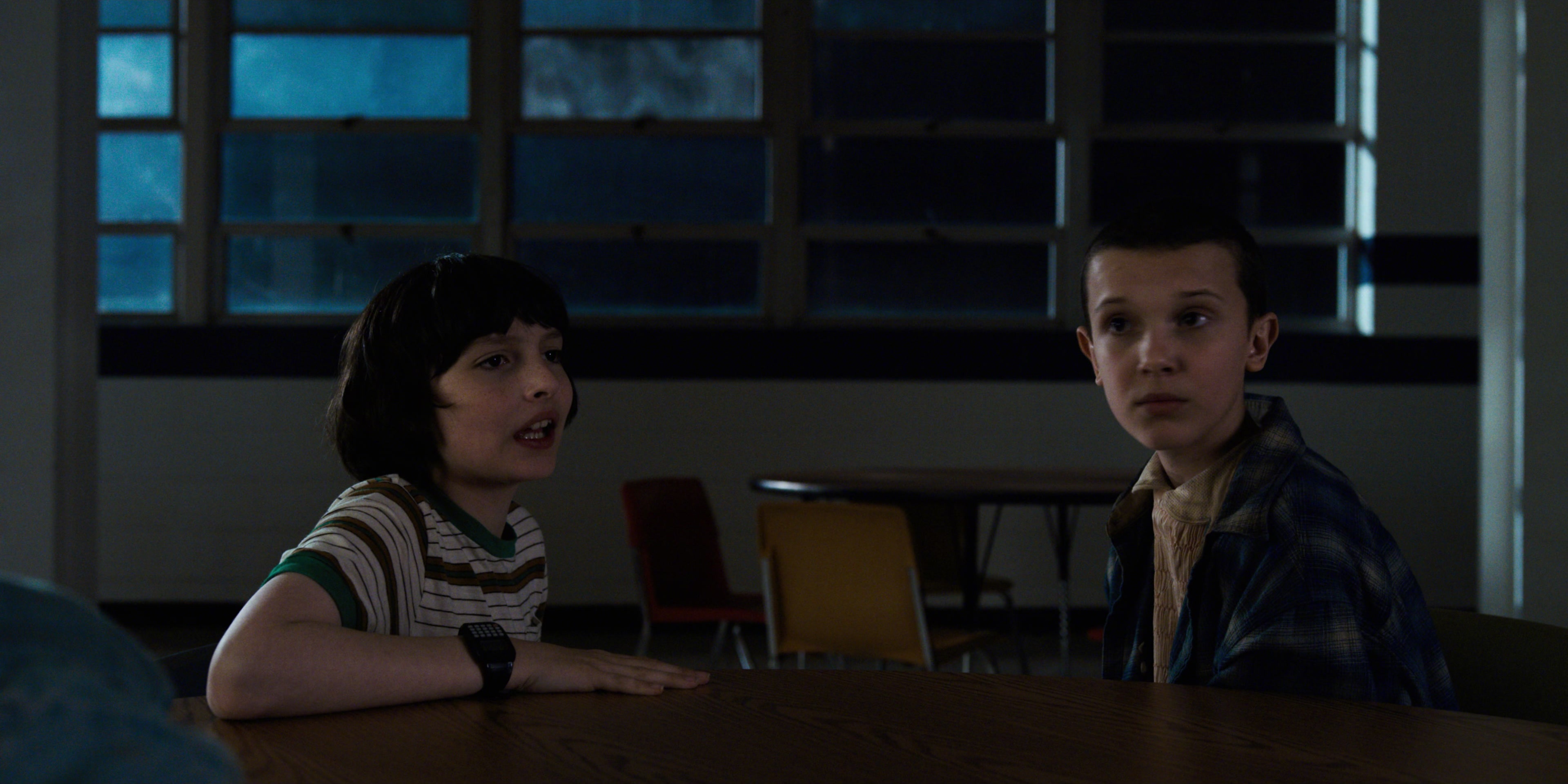 Stranger Things (2016), wide, 2.00:1 — film still