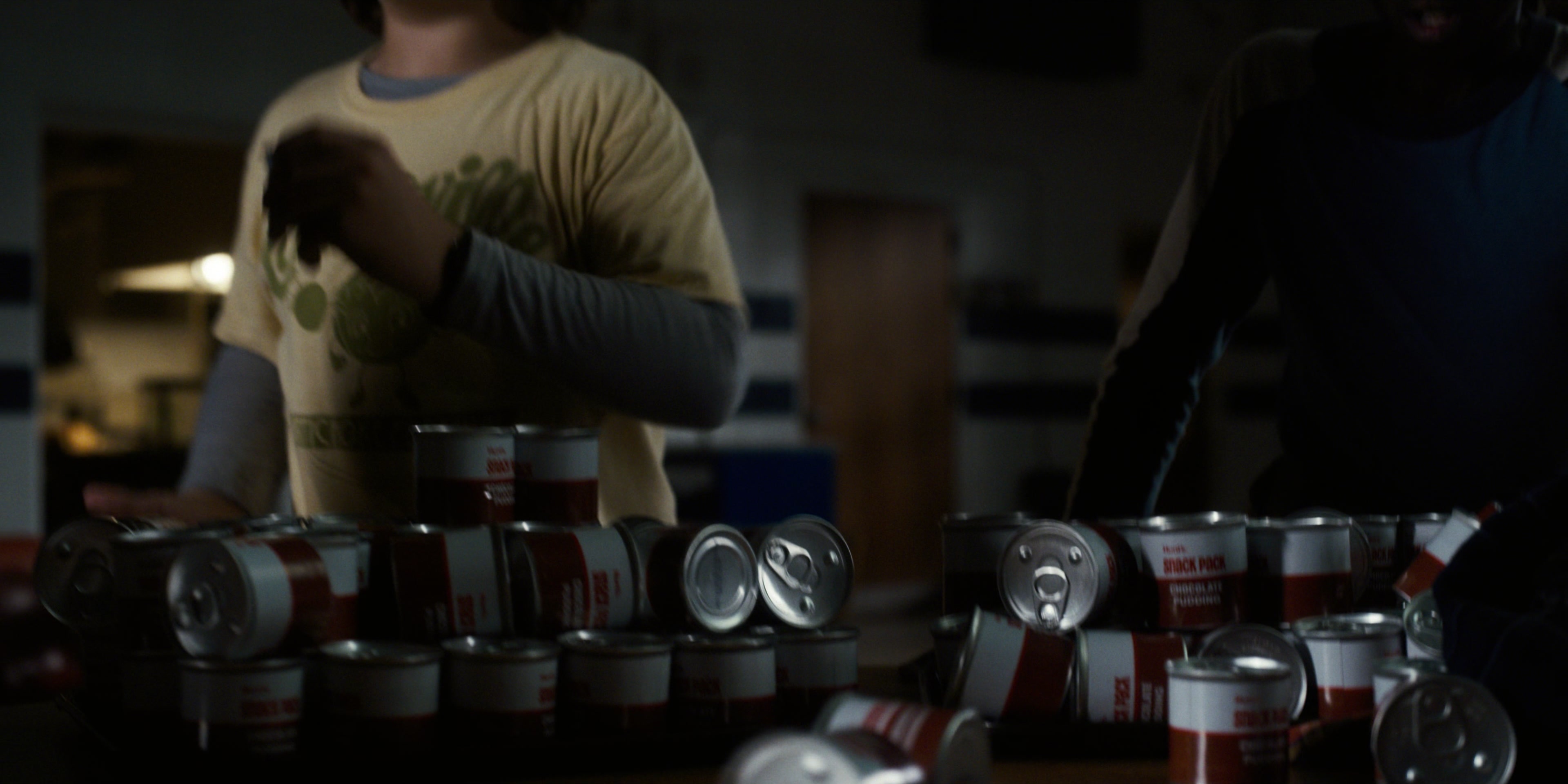 Stranger Things (2016), wide, 2.00:1 — film still