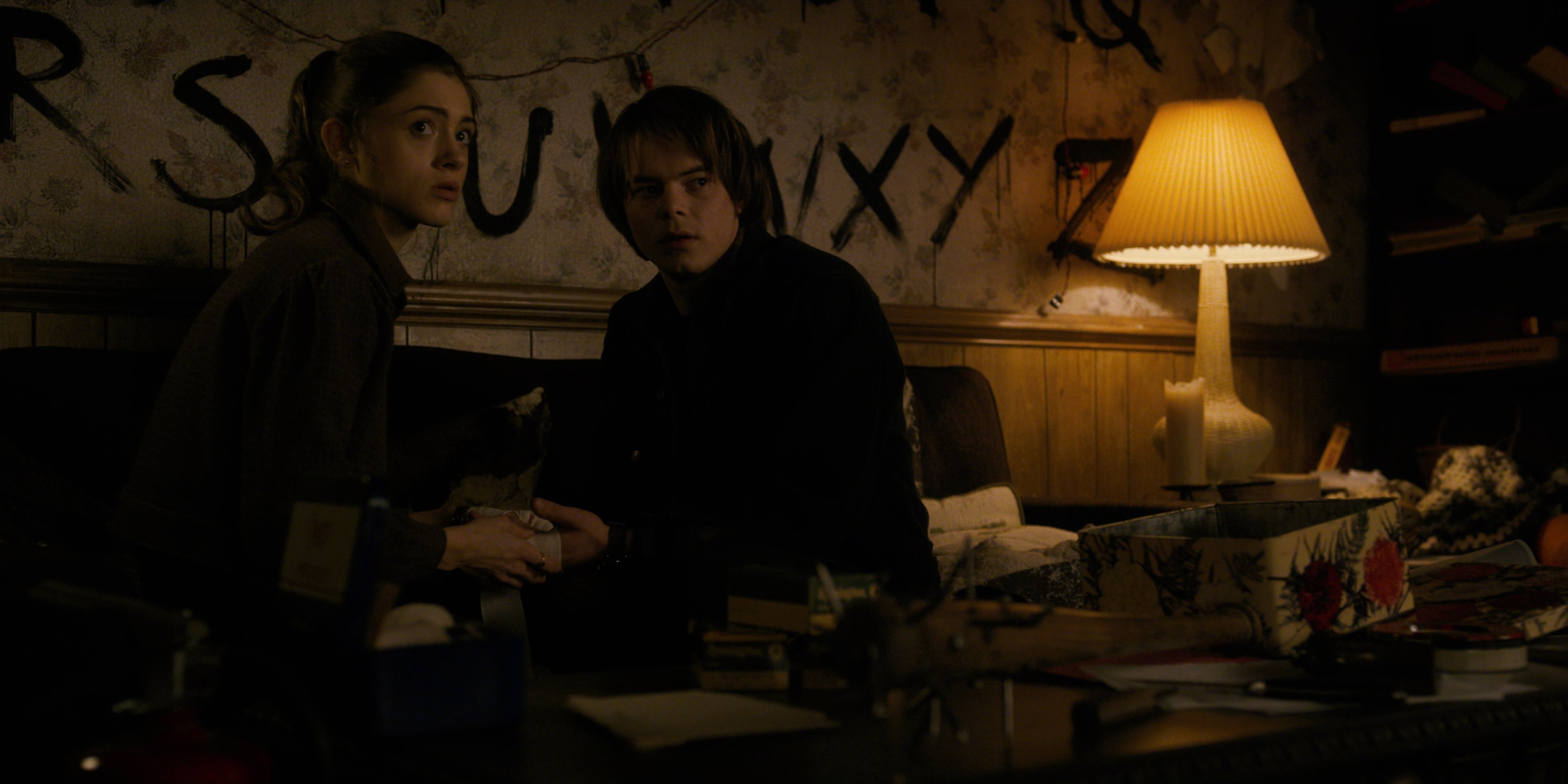 Stranger Things (2016), wide, 2.00:1 — film still