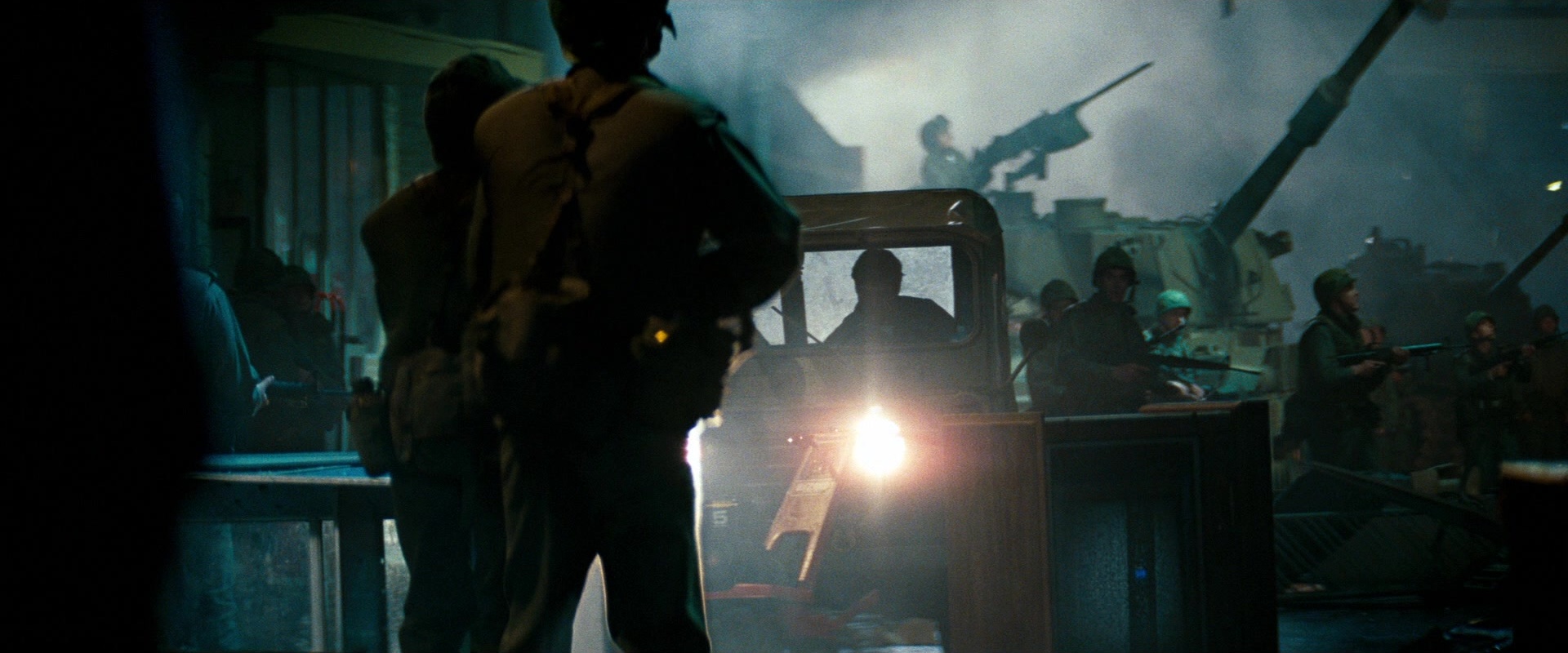 Super 8 (2011), wide, 2.40:1 — film still