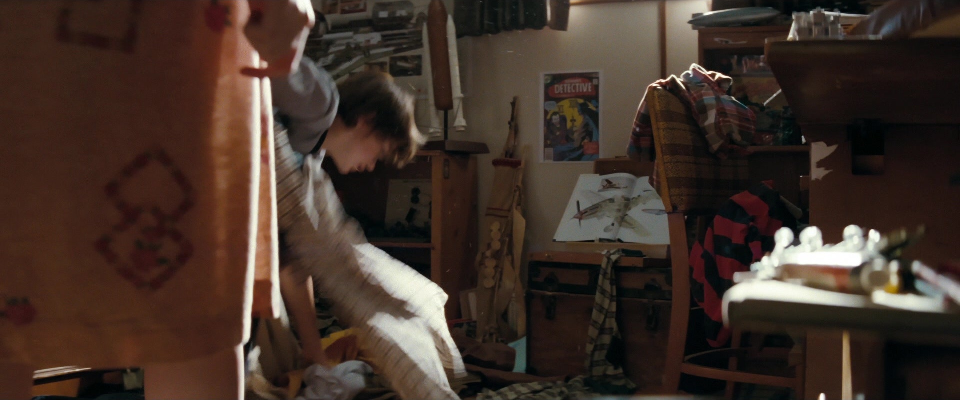Super 8 (2011), wide, 2.40:1 — film still