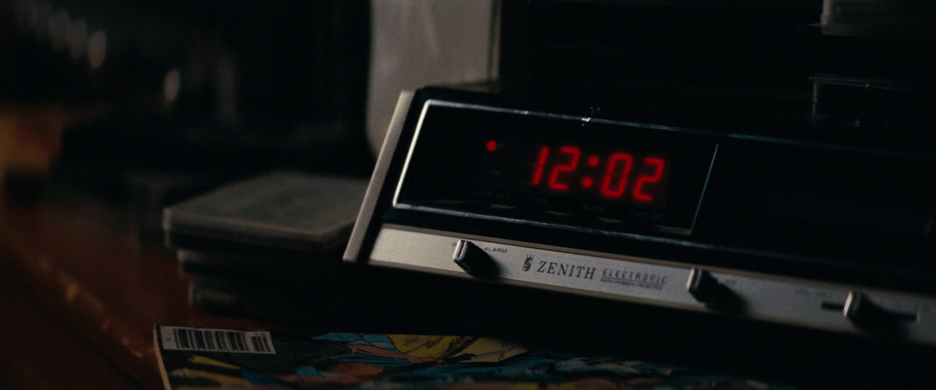 Super 8 (2011), wide, 2.40:1 — film still