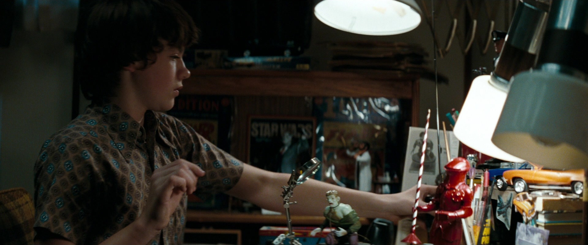 Super 8 (2011), wide, 2.40:1 — film still