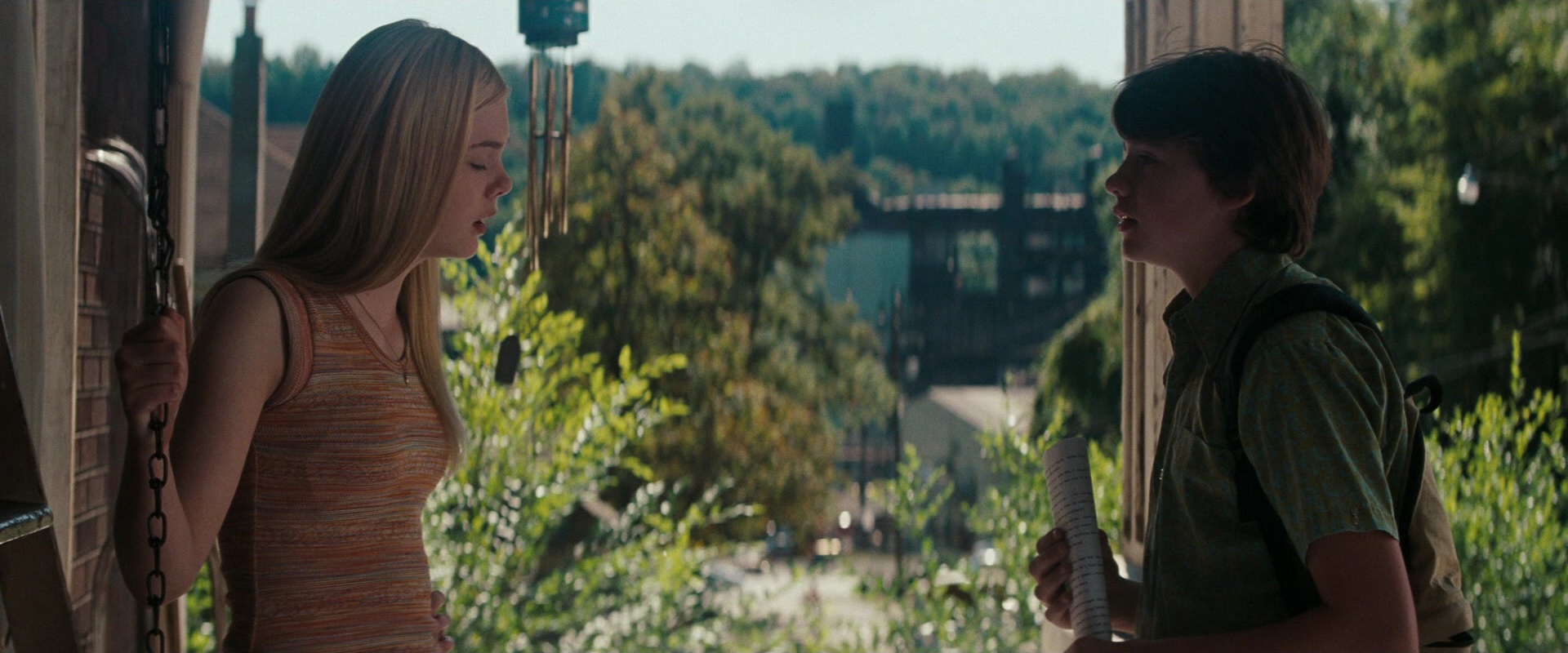 Super 8 (2011), wide, 2.40:1 — film still