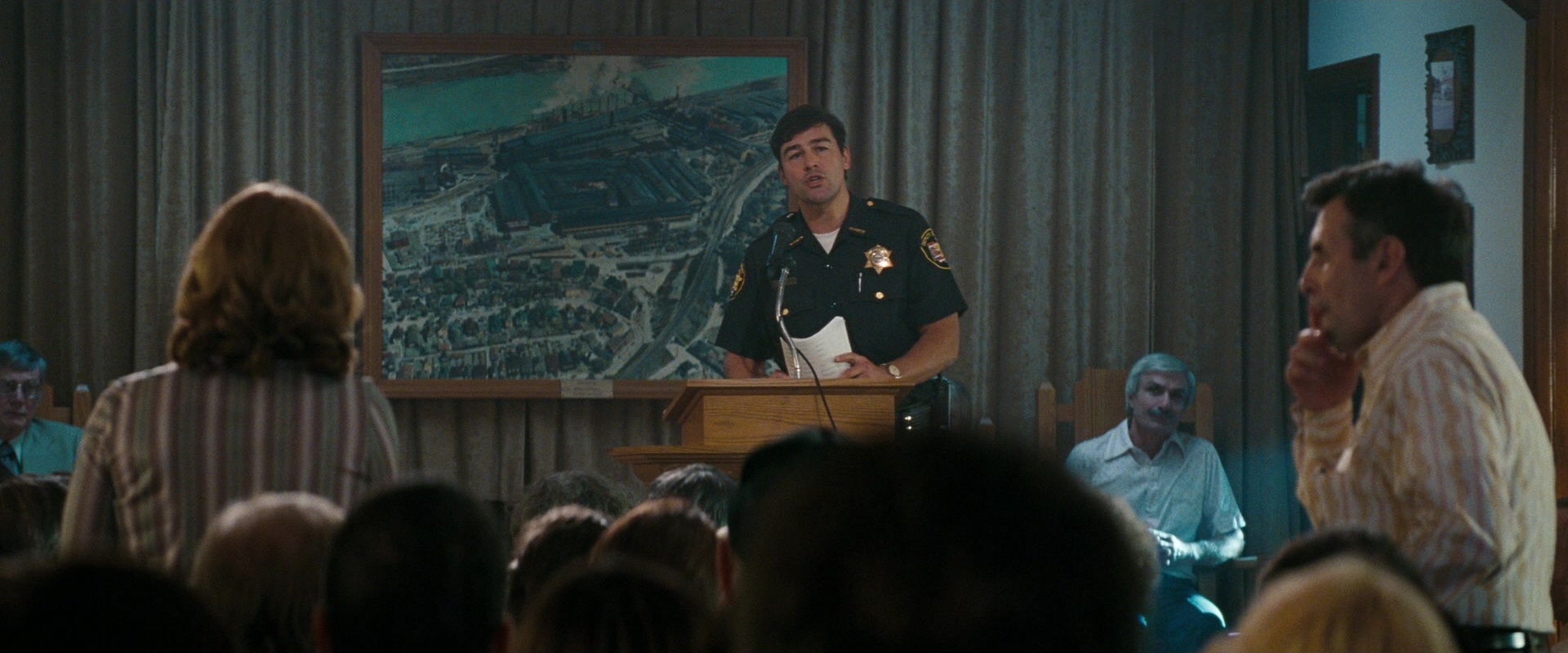 Super 8 (2011), wide, 2.40:1 — film still