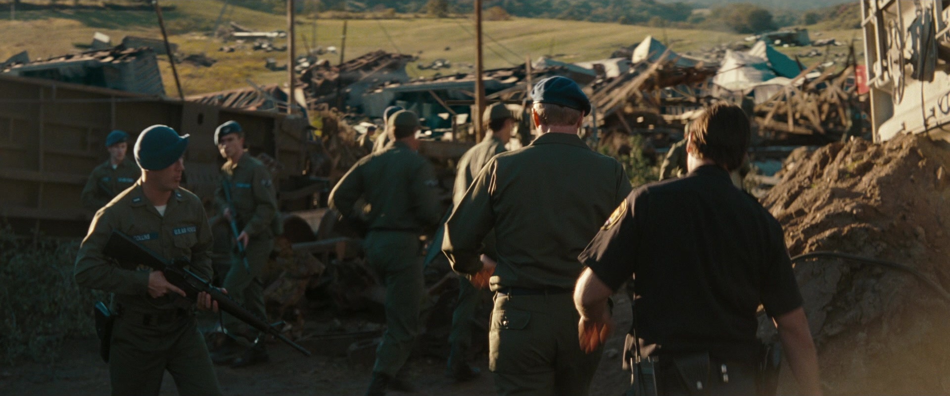Super 8 (2011), wide, 2.40:1 — film still