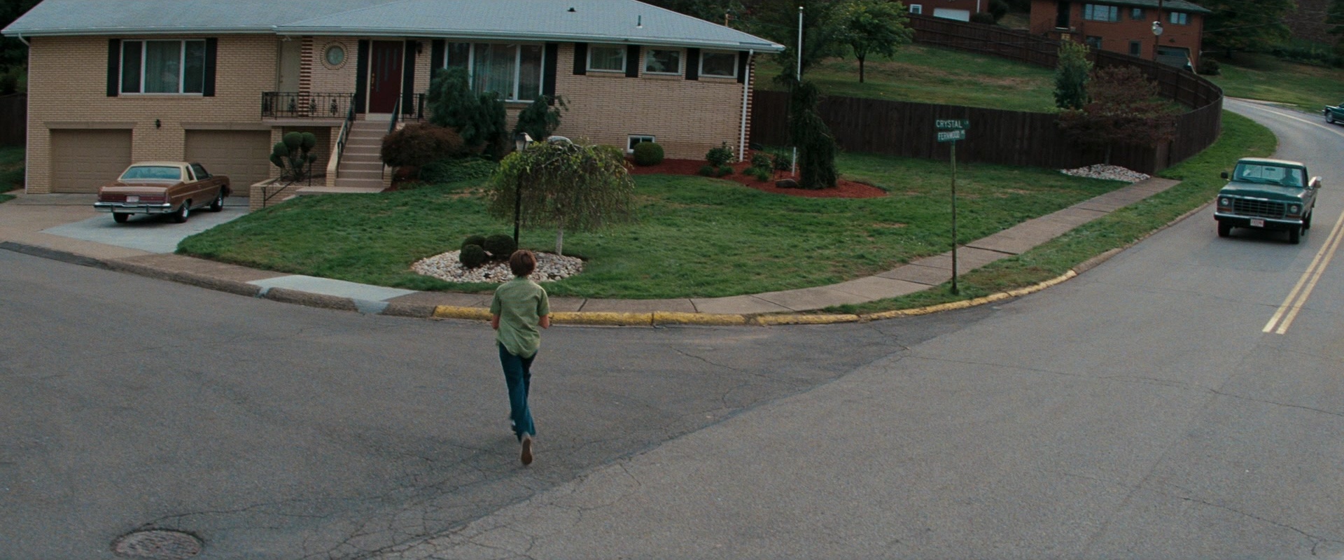 Super 8 (2011), wide, 2.40:1 — film still