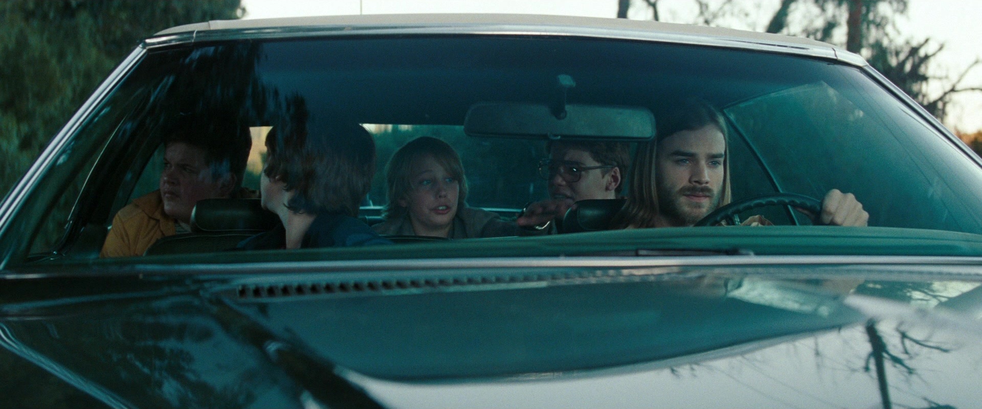Super 8 (2011), wide, 2.40:1 — film still