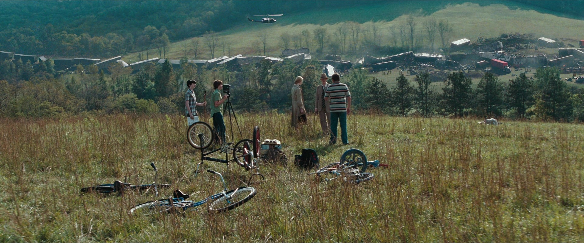 Super 8 (2011), unknown, 2.40:1 — film still