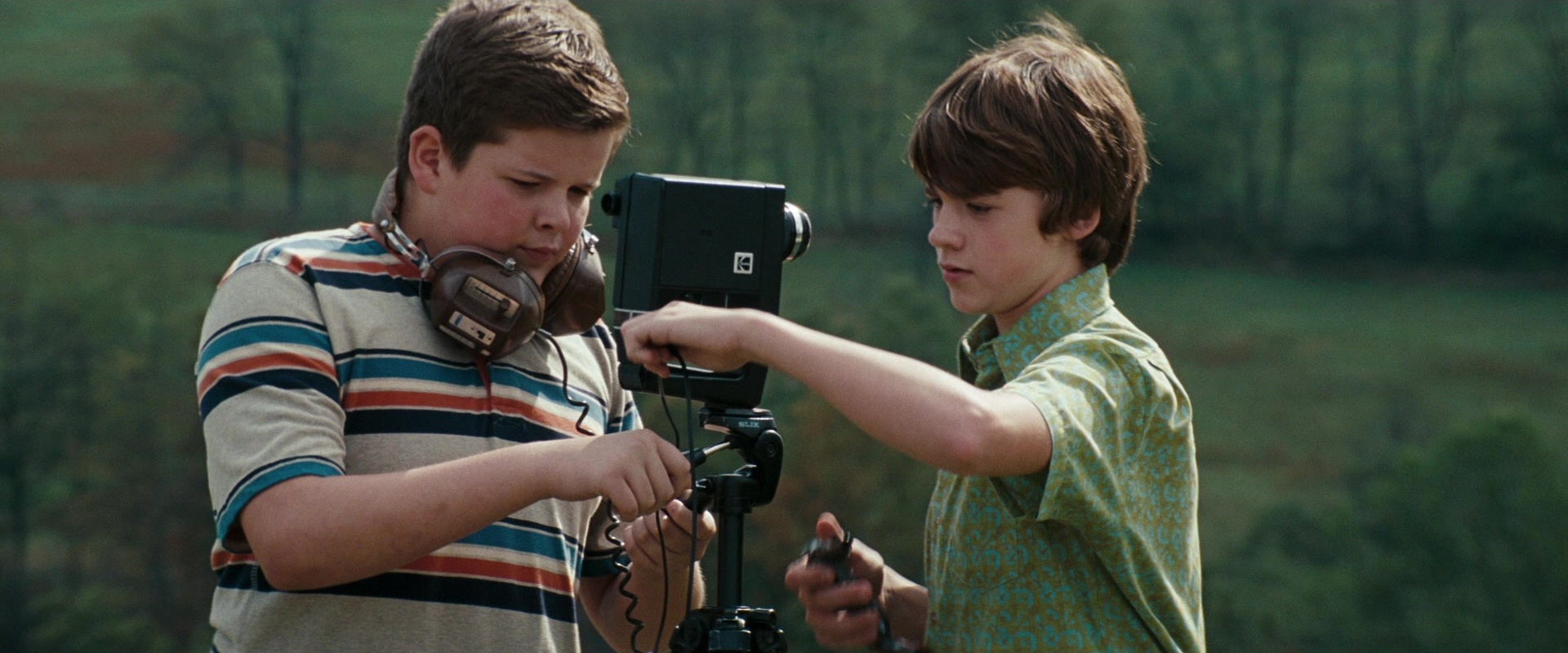 Super 8 (2011), wide, 2.40:1 — film still