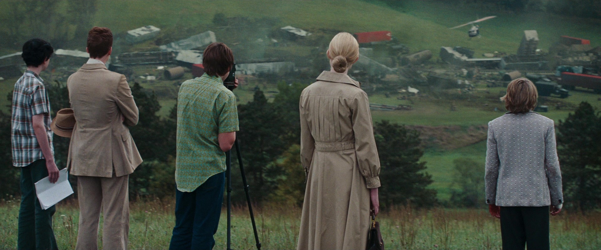 Super 8 (2011), wide, 2.40:1 — film still