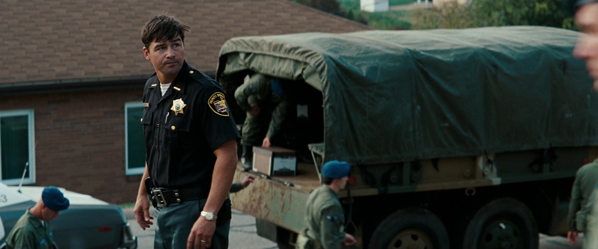 Super 8 (2011), wide, 2.40:1 — film still