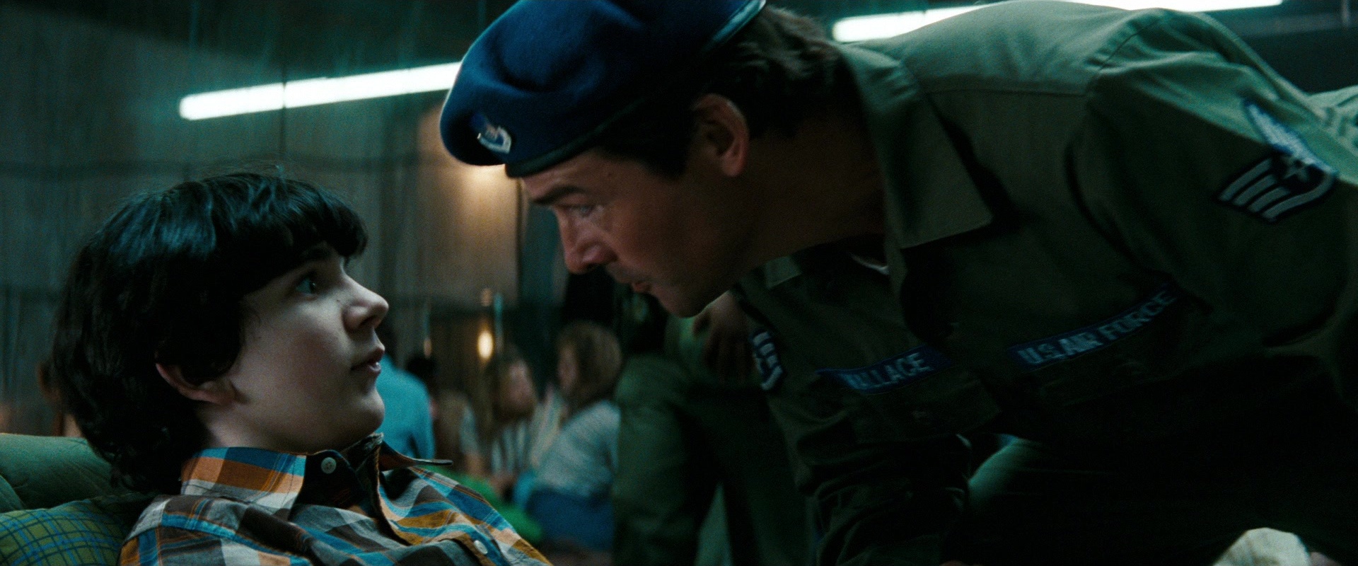 Super 8 (2011), wide, 2.40:1 — film still