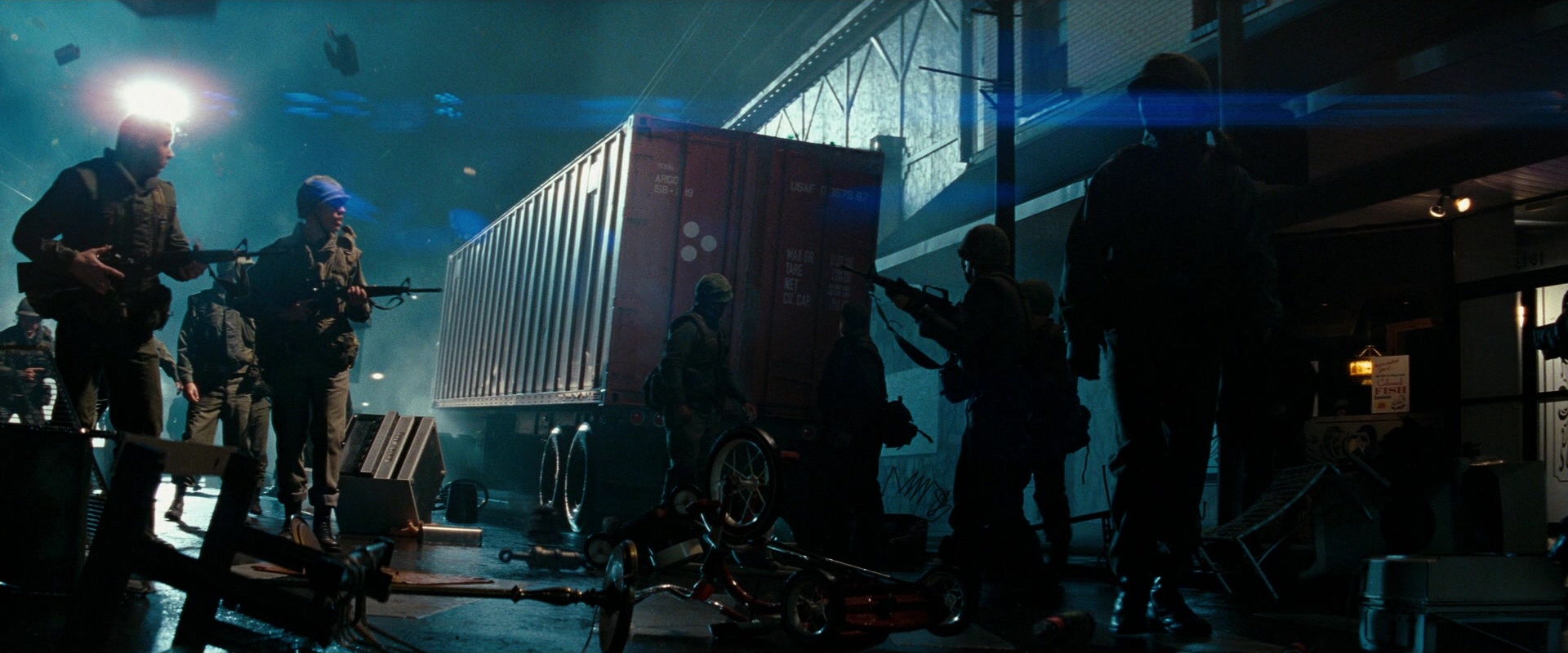 Super 8 (2011), wide, 2.40:1 — film still